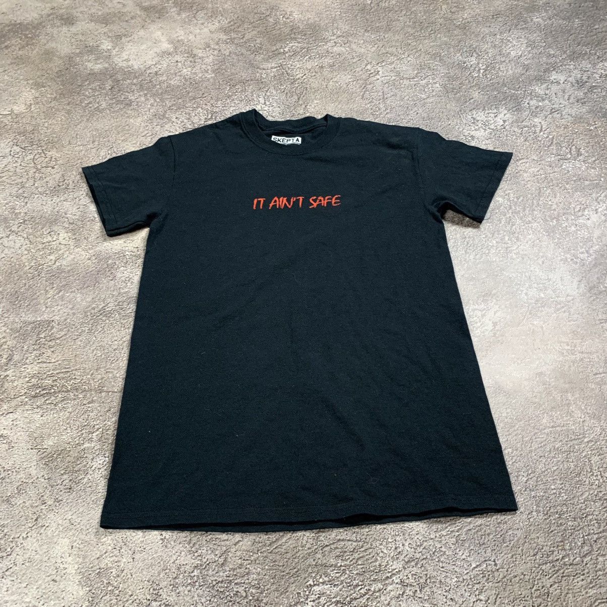 Vintage Y2K Skepta Graphic Tee Aint Safe Streetwear Black Relaxed S Size US S / EU 44-46 / 1 - 2 Thumbnail
