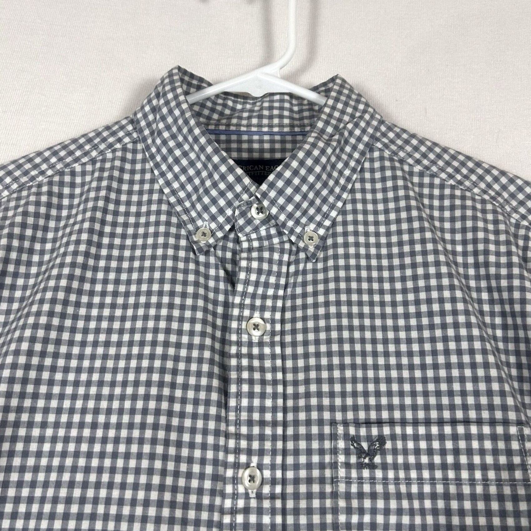 American Eagle Outfitters American Eagle Outfitters Shirt Mens Small Button-Down Plaid Checkered Long Sleeve Gray AEO Size US S / EU 44-46 / 1 - 2 Thumbnail