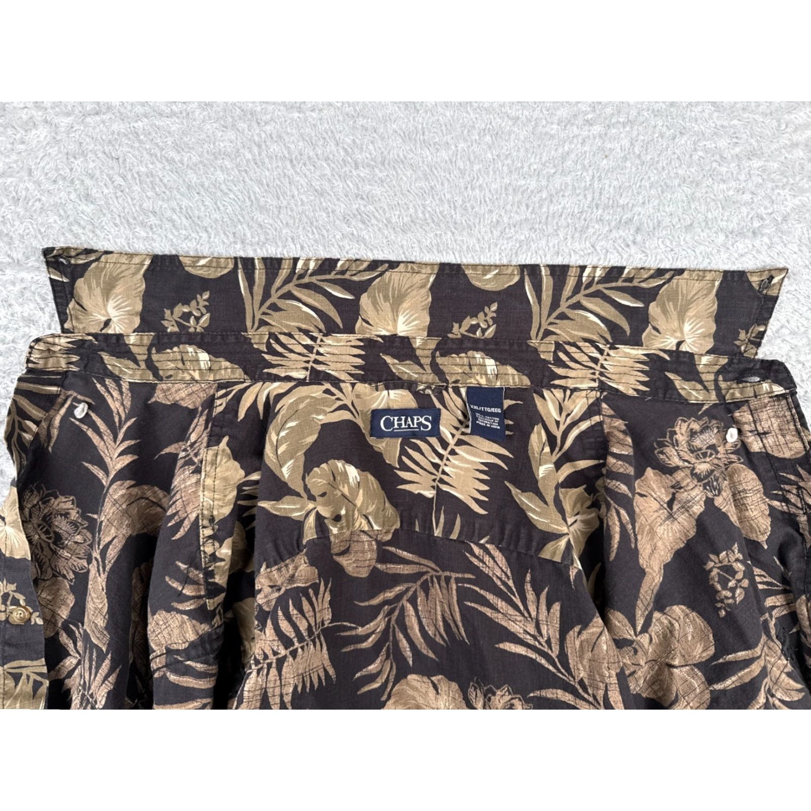 Chaps VINTAGE Chaps Shirt Mens 2XL Hawaiian Floral Leaf Print Cotton Button-Up Beige Black Short Sleeve Mens Regular Adult 2XL Hawaiian Theme Boys/Girls Men Size US XXL / EU 58 / 5 - 2 Thumbnail