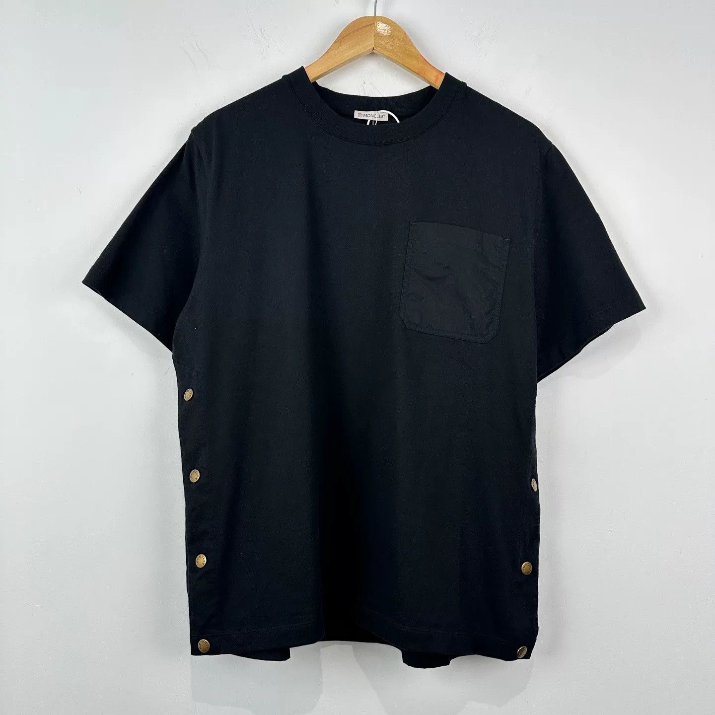Moncler Moncler 25 Pocket Short-Sleeve L Size US XXS / EU 40 - 1 Thumbnail