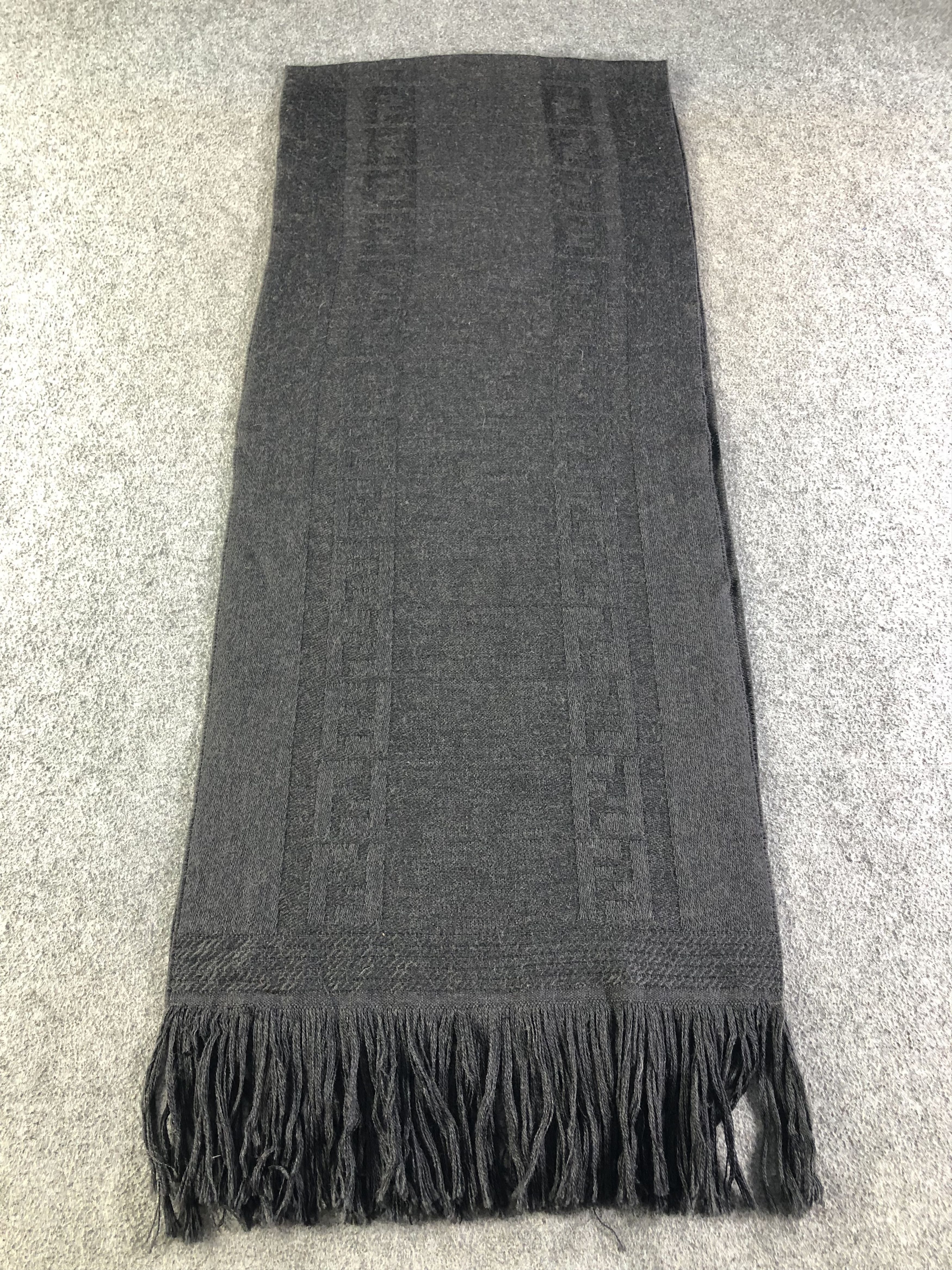 Fendi Fendi Monogram FF Scarf / Muffler / Neckwear SS1360 Size ONE SIZE - 3 Thumbnail