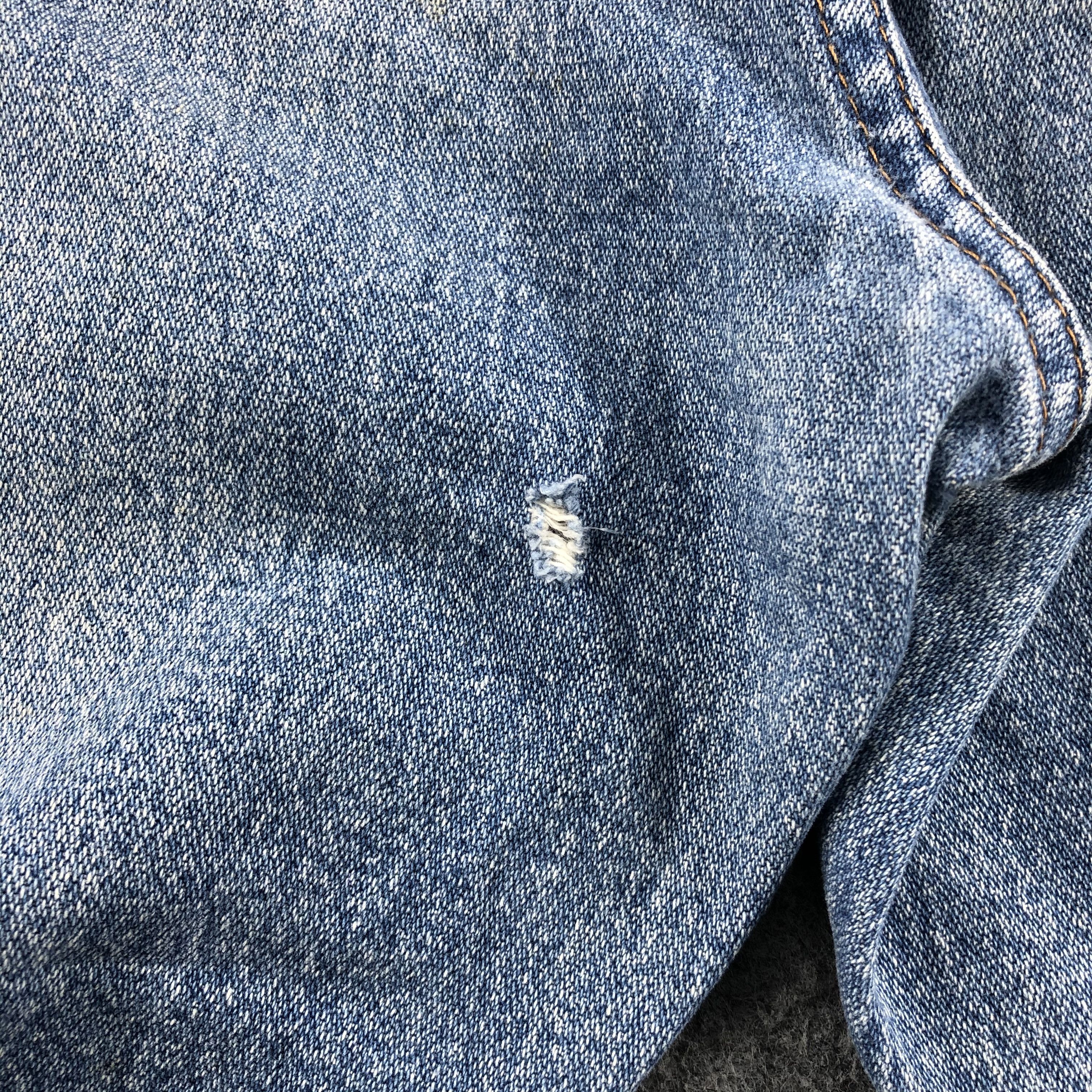 Vintage Vintage Blue Wash Wrangler Jeans-J1498 Size US 33 - 9 Thumbnail