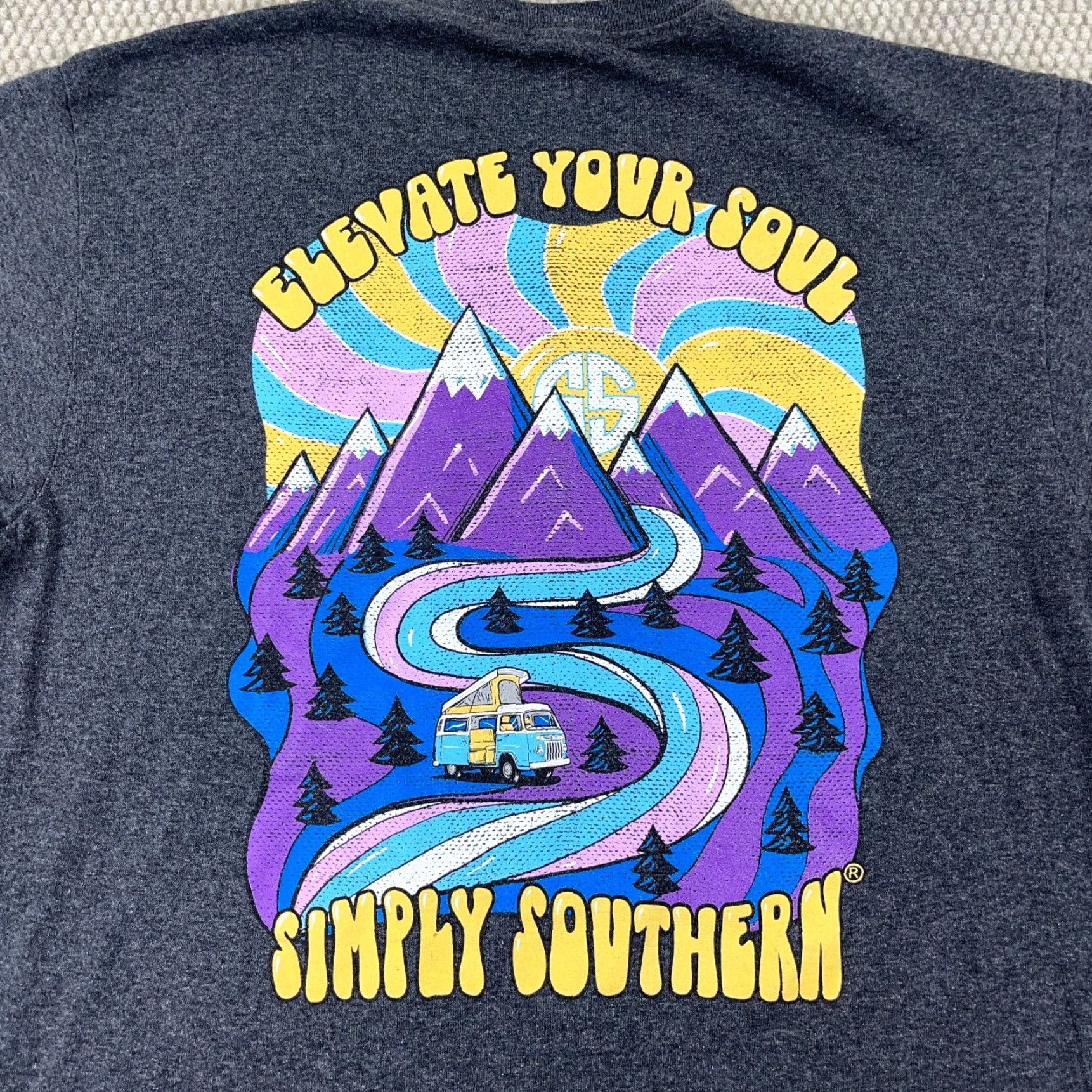 Vintage VINTAGE Simply Southern T-Shirt Women Large Gray Short Sleeve Casual Cotton 90s Camping Trip Mountains Ladies Top Size L / US 10 / IT 46 - 3 Thumbnail