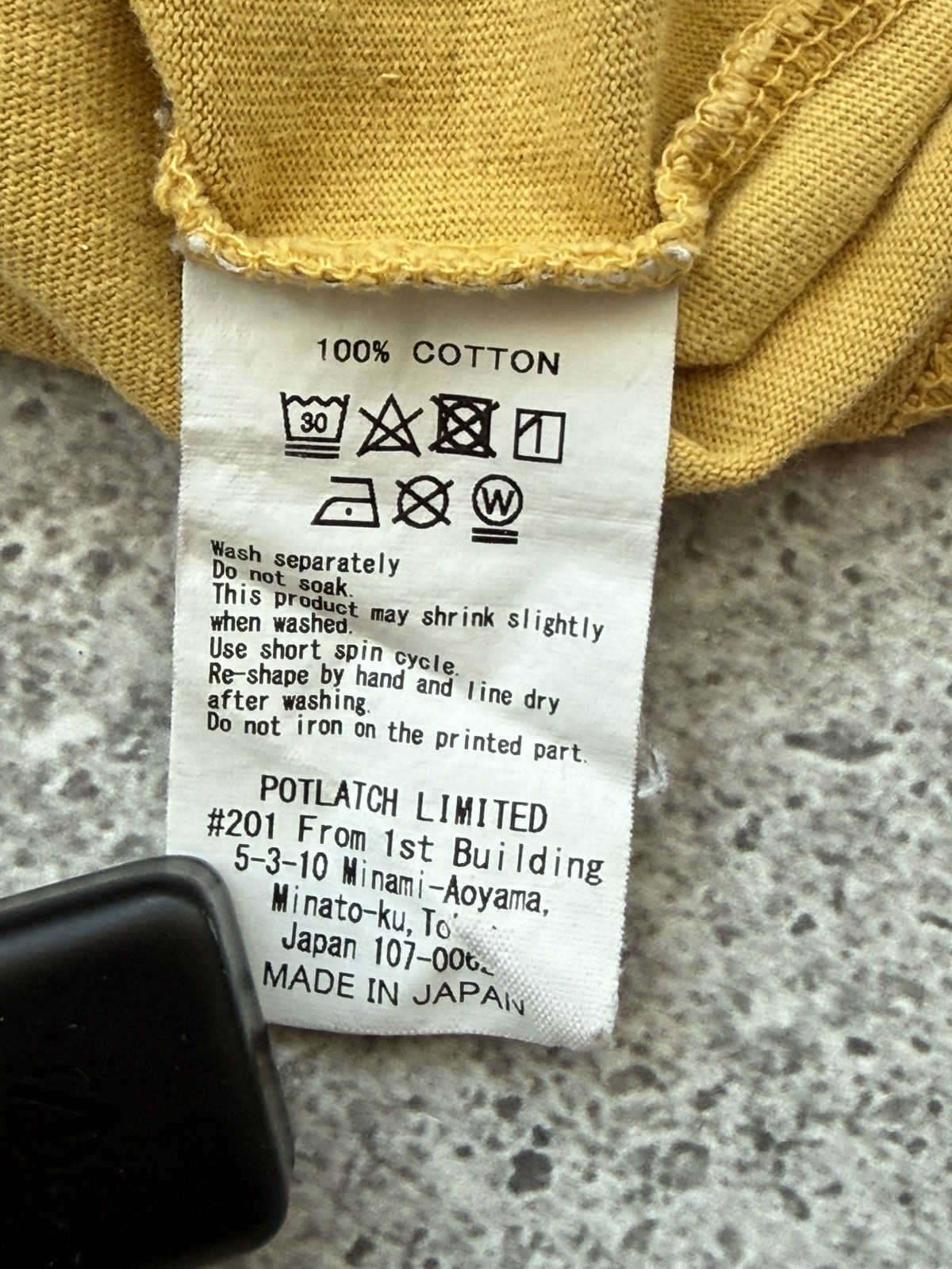 Cav Empt Cav Empt yellow tee Size US L / EU 52-54 / 3 - 3 Thumbnail