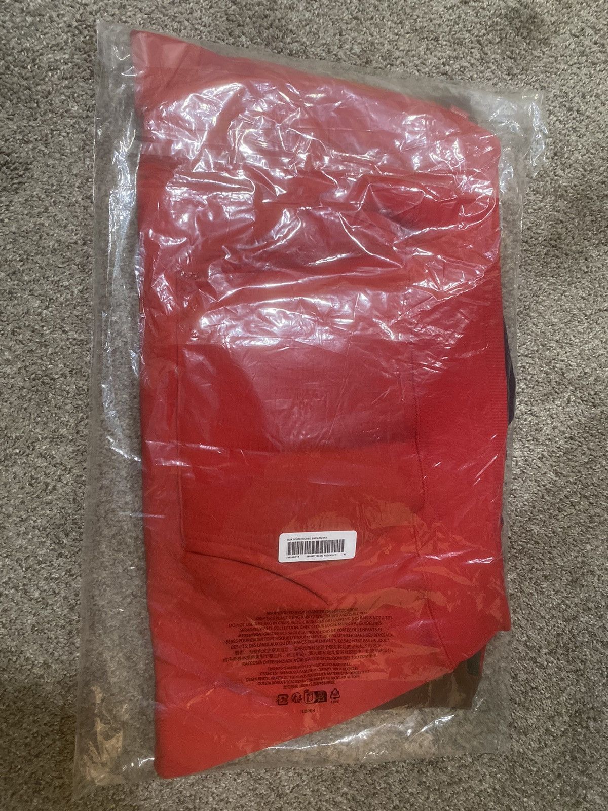 Supreme Supreme multicolor box logo fw24 Size US M / EU 48-50 / 2 - 2 Thumbnail