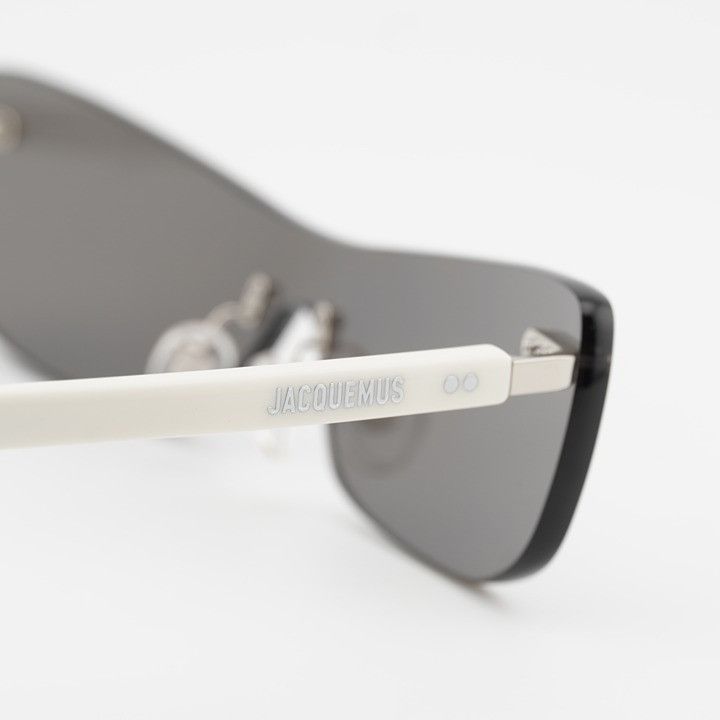 Jacquemus Jacquemus MIRADA JAC/69 C3 Sunglasses White Shield Frame Size ONE SIZE - 6 Thumbnail