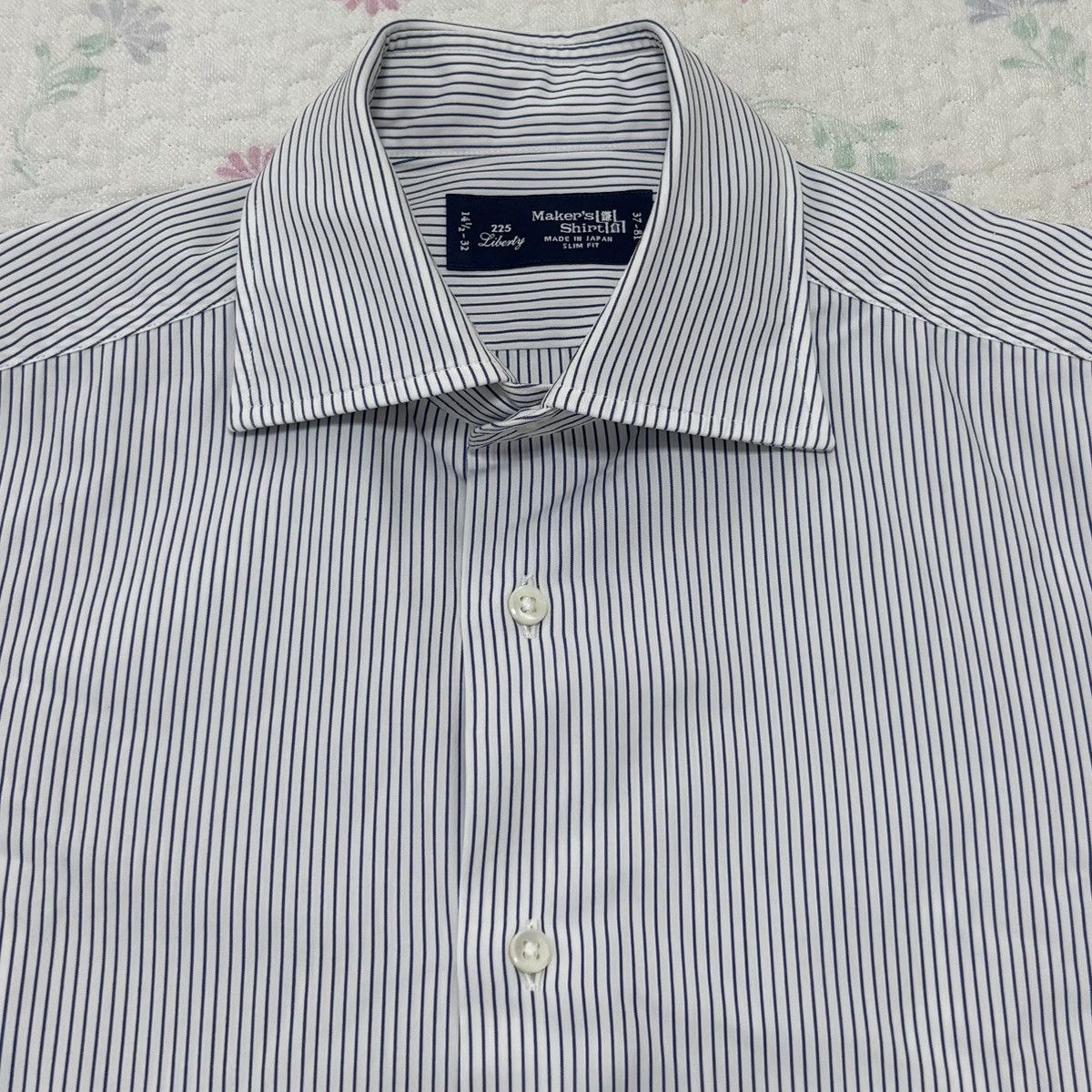 Maker’s Shirt Kamakura Striped Spread Collar Shirt in White, Men's — image 2 of 6