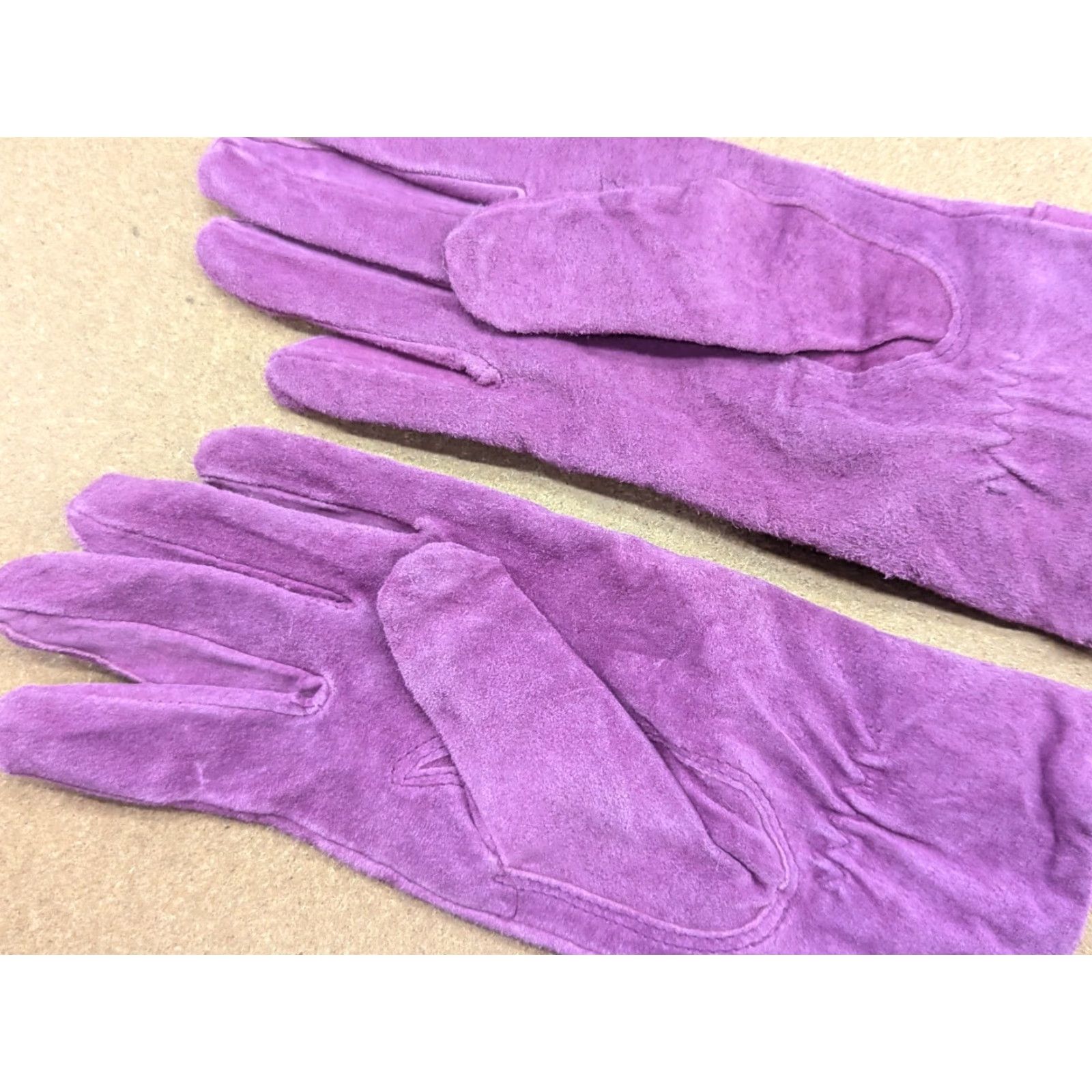 Vintage Genuine Leather Womens Gloves Size 7 Purple Winter Wool Blend Lining Glove Womens Mens? Size ONE SIZE - 4 Thumbnail