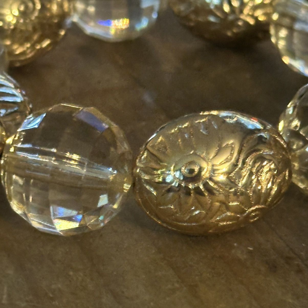 Other Chunky gold and clear bead stretch bracelet Size ONE SIZE - 3 Thumbnail