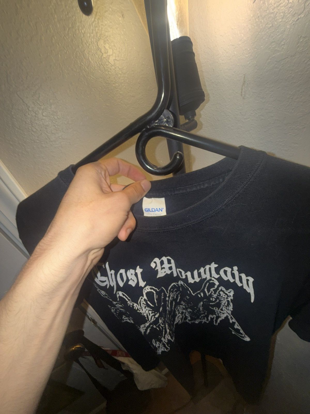 Haunted Mound Ghost Mountain og drop tshirt 2020 era Size US L / EU 52-54 / 3 - 3 Thumbnail