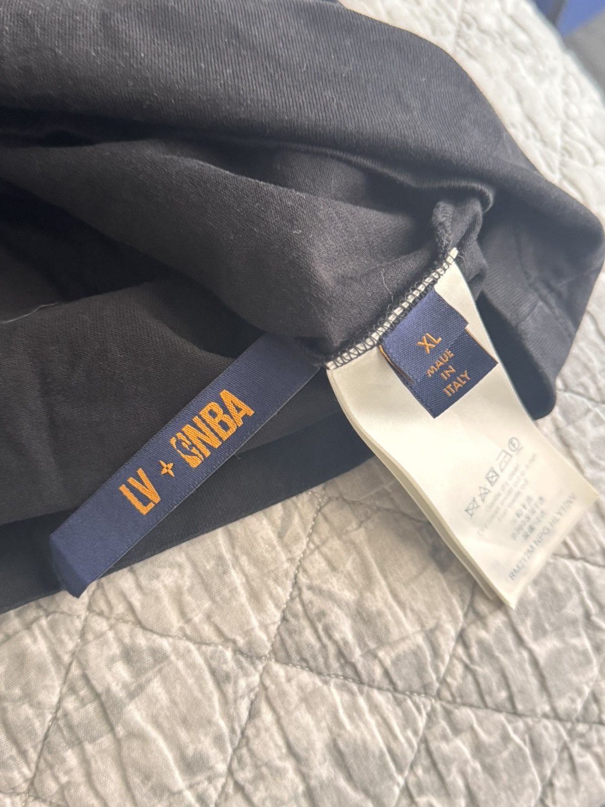 Louis Vuitton Louis Vuitton x NBA Tee Size US L / EU 52-54 / 3 - 3 Thumbnail