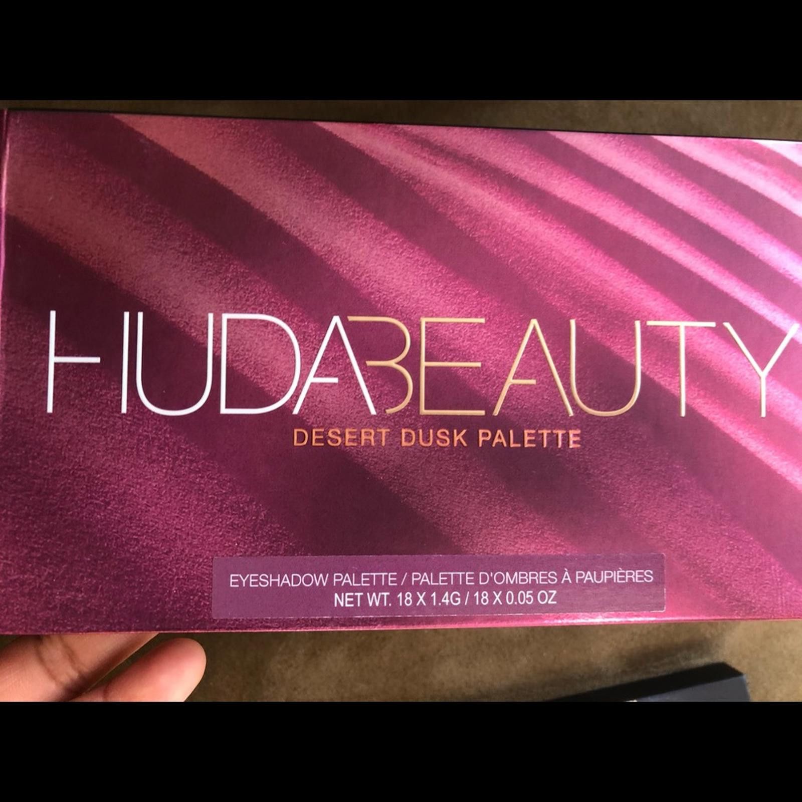 Other NIB NWT Huda Beauty Desert Dusk Eyeshadow Palette Size ONE SIZE - 7 Thumbnail