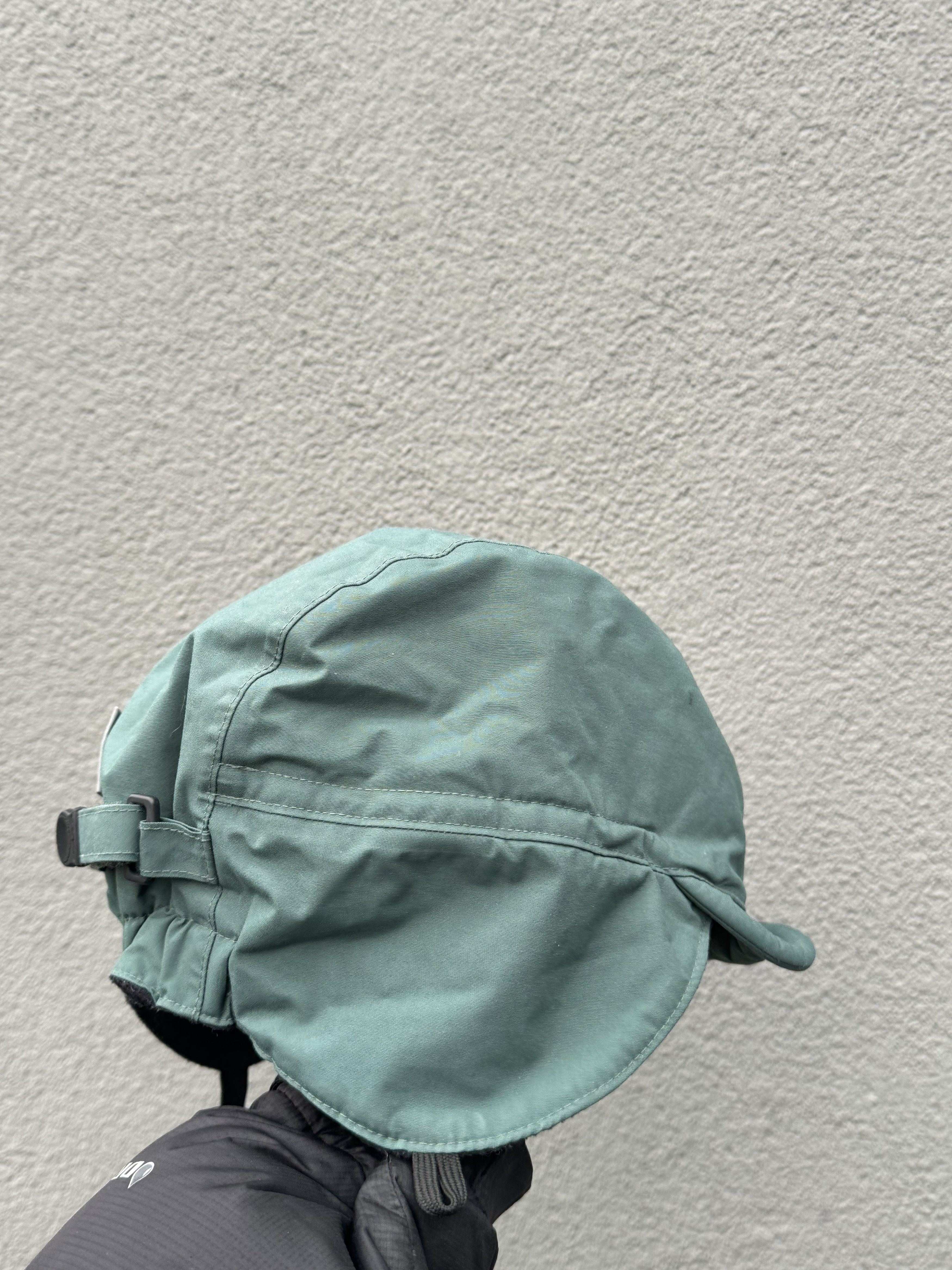 Vintage Vintage LOWE ALPINE Tracking Fleece Cap Green Size ONE SIZE - 5 Thumbnail