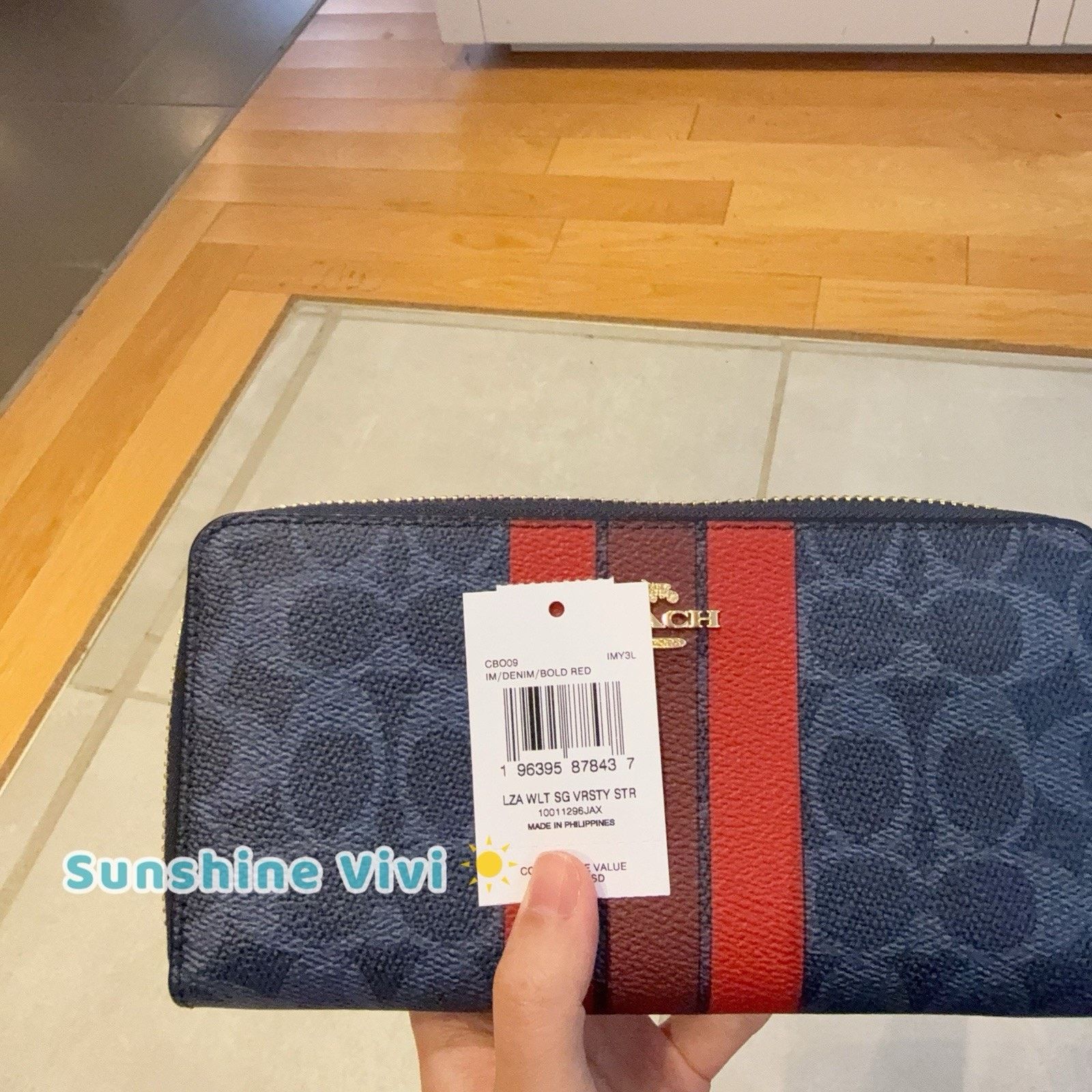 Coach NWT Coach CBO09 Long Zip Around Wallet With Varsity Stripe Size ONE SIZE - 5 Thumbnail