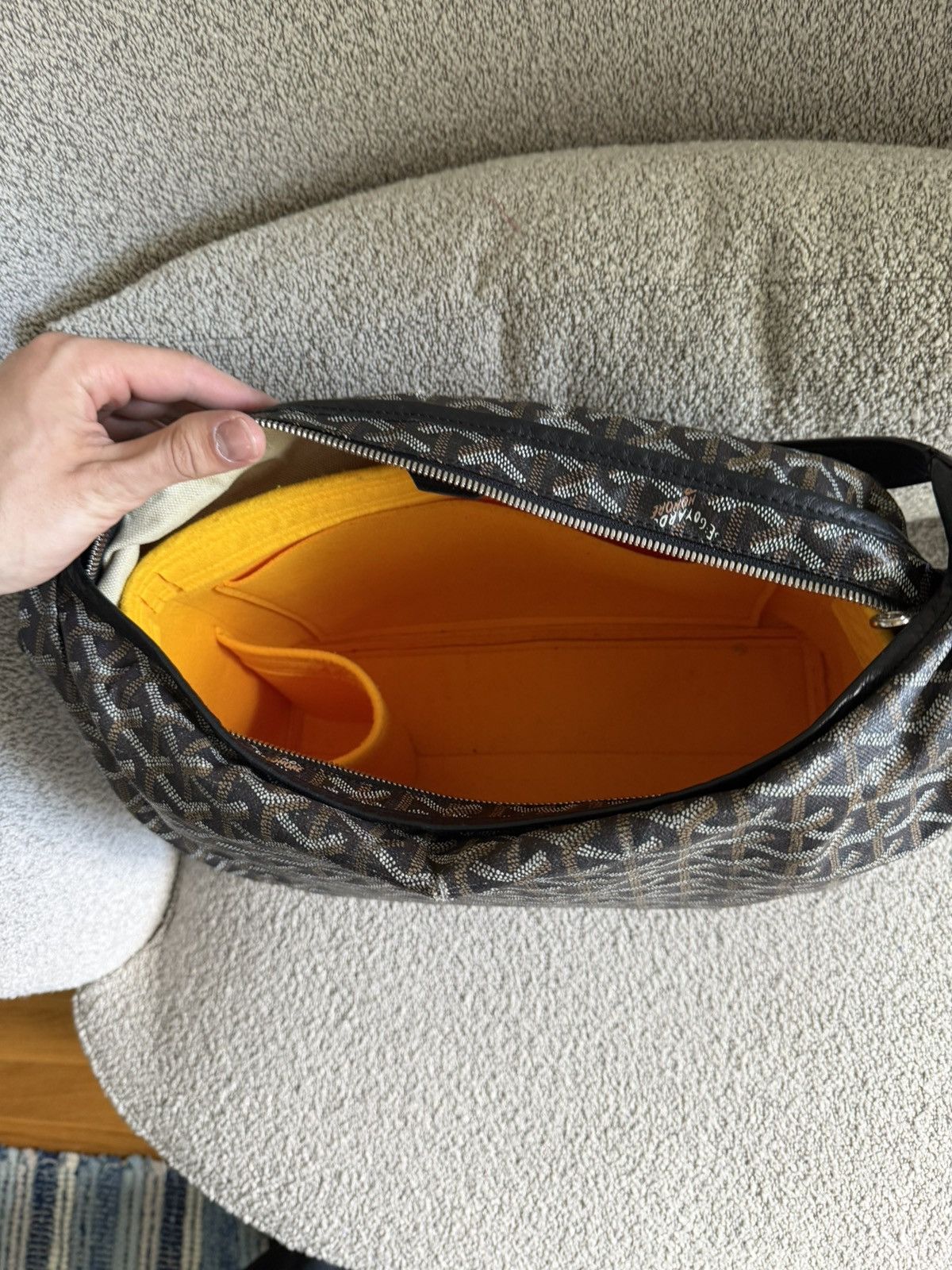 Goyard Goyard Hobo Fidji Zip Closure Bag (Black) Size ONE SIZE - 18 Thumbnail