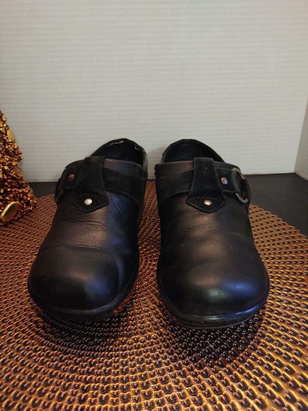 Born Born Slip Ons Size 9 Size US 9.5 / IT 39.5 - 1 Thumbnail