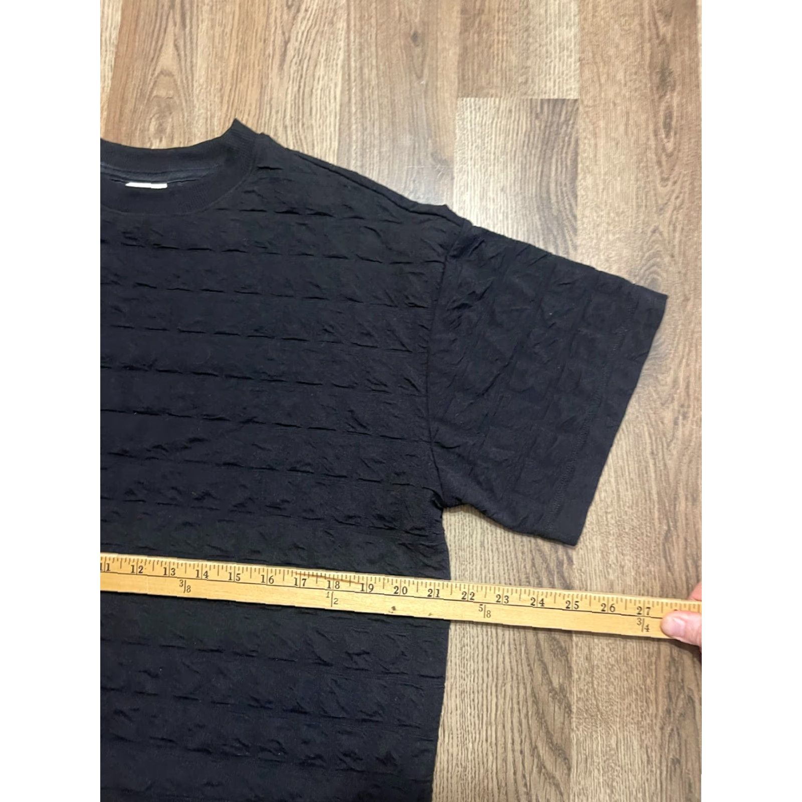Vintage A New Day Shirt Women’s Size Small Black Textured Short Sleeve Shirt Casual Modern Version: T-Shirt (No N/A) Size S / US 4 / IT 40 - 5 Thumbnail