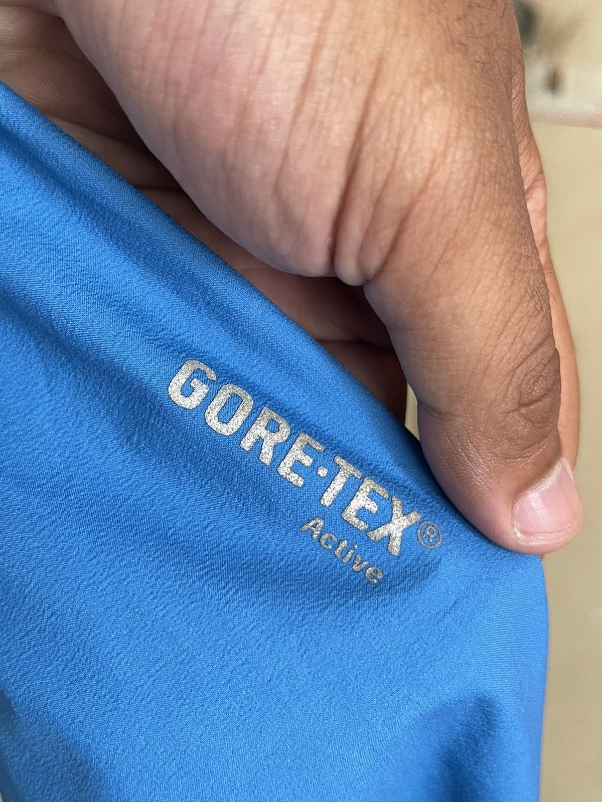 Arc'teryx Arcteryx Goretex Active Waterproof Baby Blue Size S / US 4 / IT 40 - 5 Thumbnail