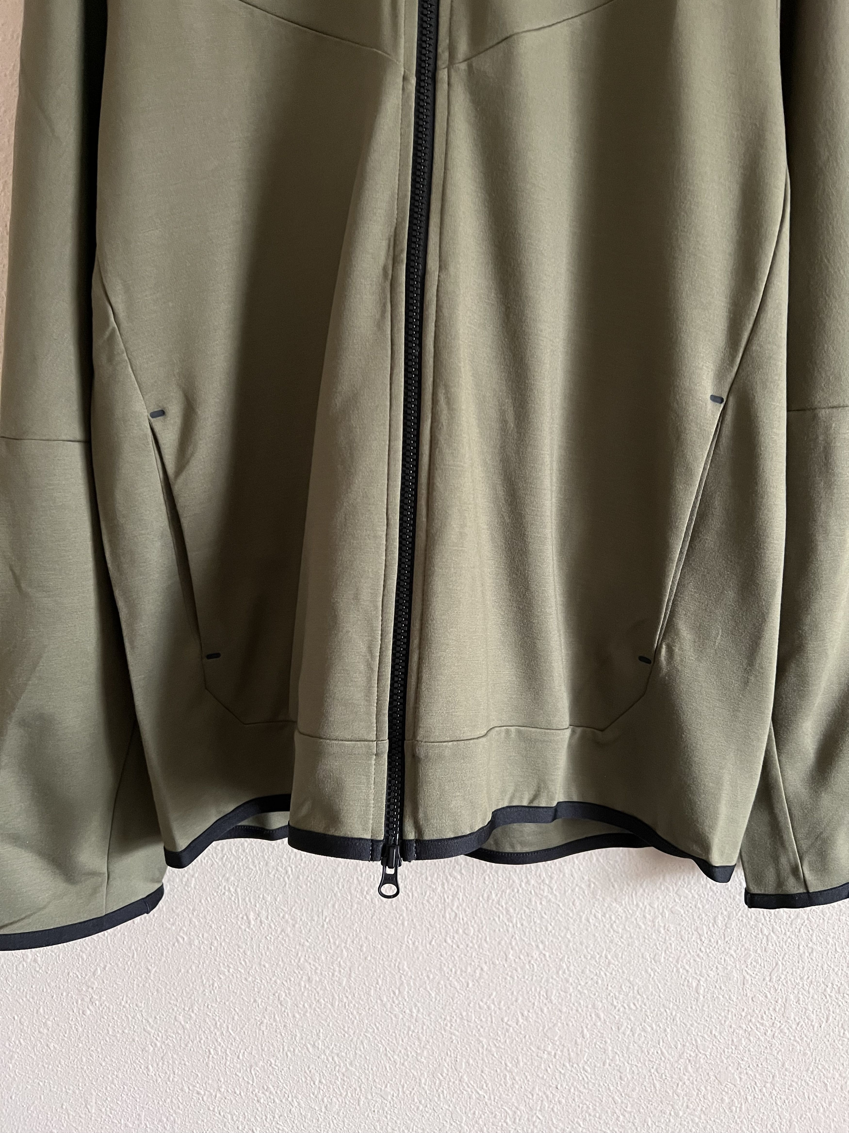 Nike Nike Tech Fleece Full Zip Sweatshirt in Olive Green Size US L / EU 52-54 / 3 - 3 Thumbnail