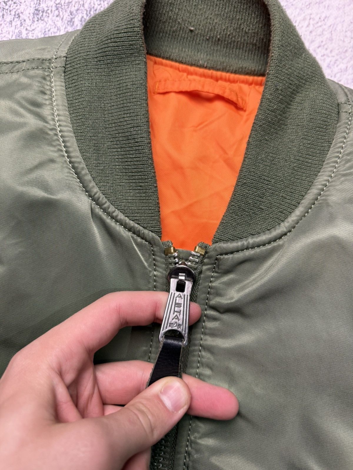 Alpha Industries Vintage Alpha Industries Green Bomber Jacket MA1 USA Size US M / EU 48-50 / 2 - 17 Thumbnail