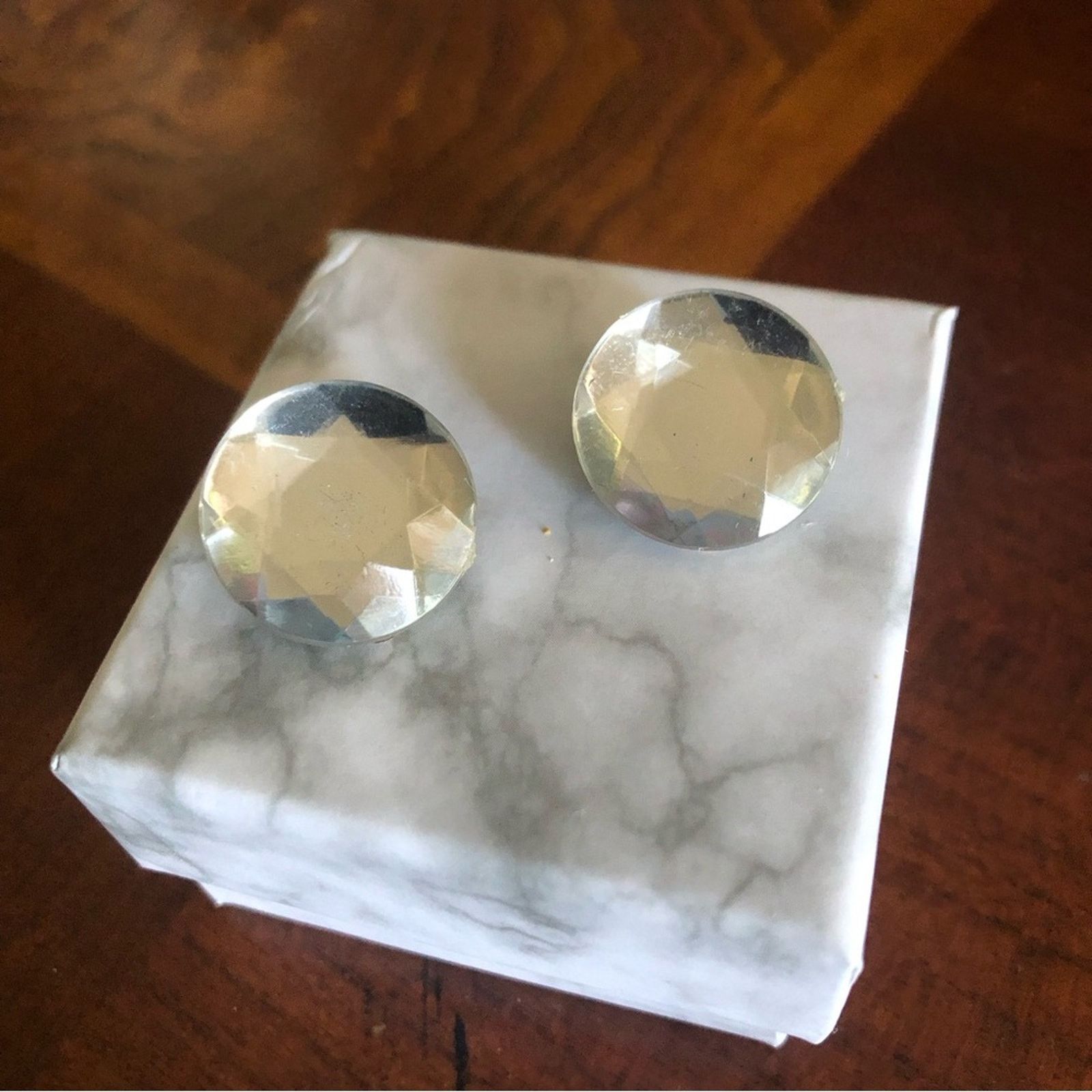 Vintage Vintage 70s faceted clear glass stone clip on earrings Size ONE SIZE - 1 Thumbnail