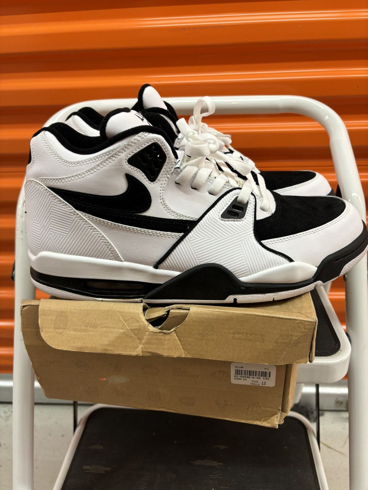Nike × Vintage ***FINAL DROP***RARE 2008 NIKE AIR FLIGHT 89 QS TITULARES 13 Size US 13 / EU 46 - 5 Thumbnail