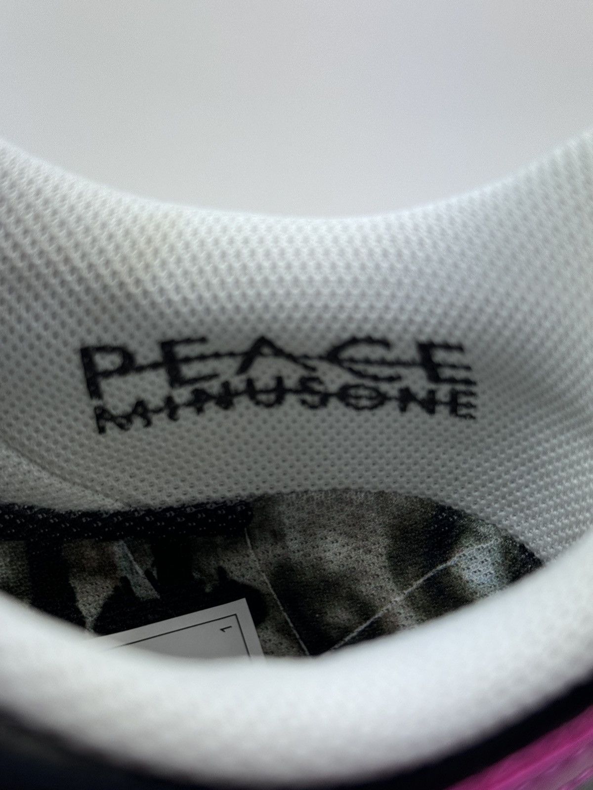 Nike AIR FORCE 1 ‘07 x PEACEMINUSONE G-DRAGON PARA NOISE SNEAKERS Size US 9.5 / EU 42-43 - 10 Thumbnail