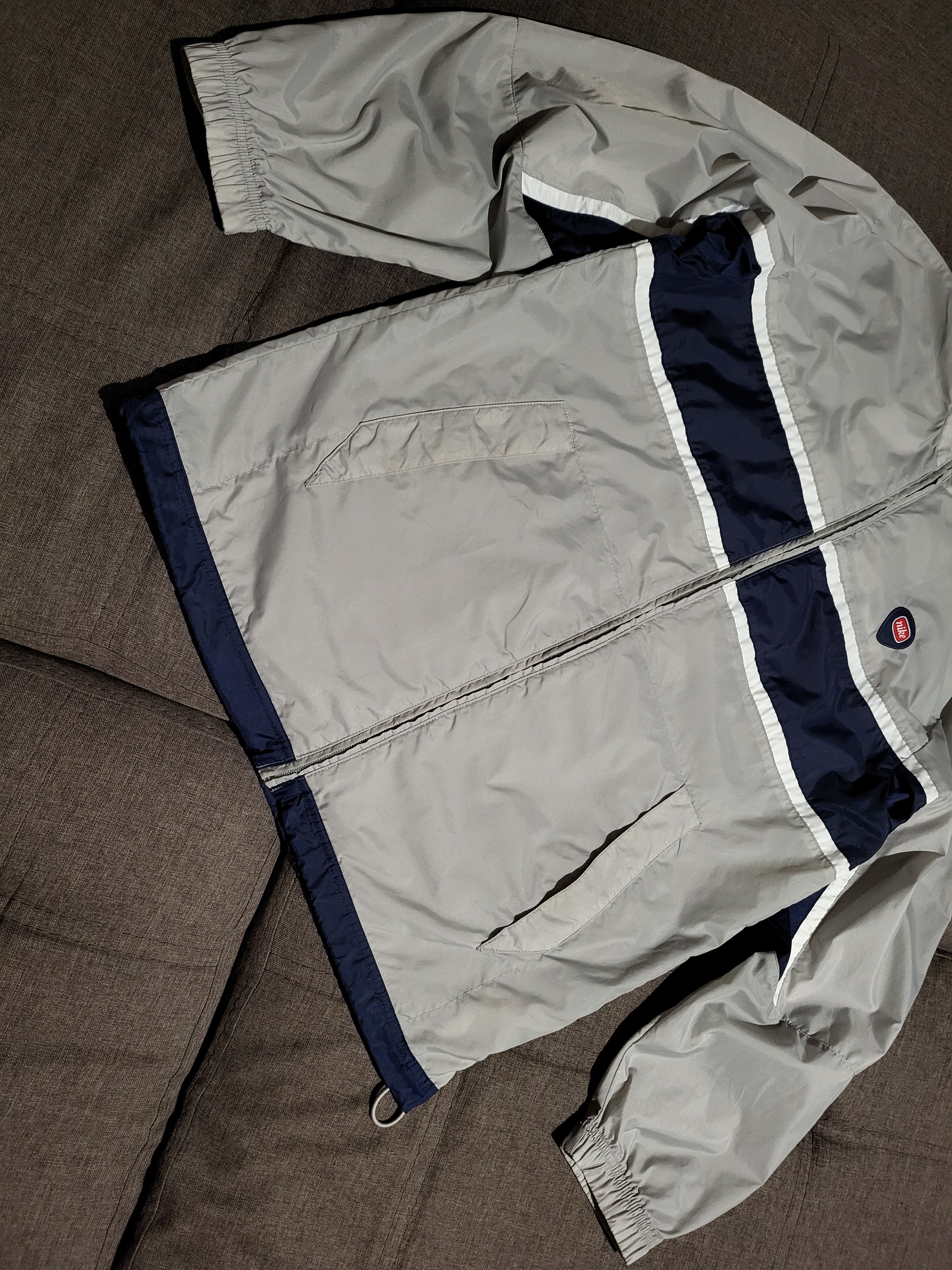 Nike vintage NIKE light jacket M Size US M / EU 48-50 / 2 - 2 Thumbnail