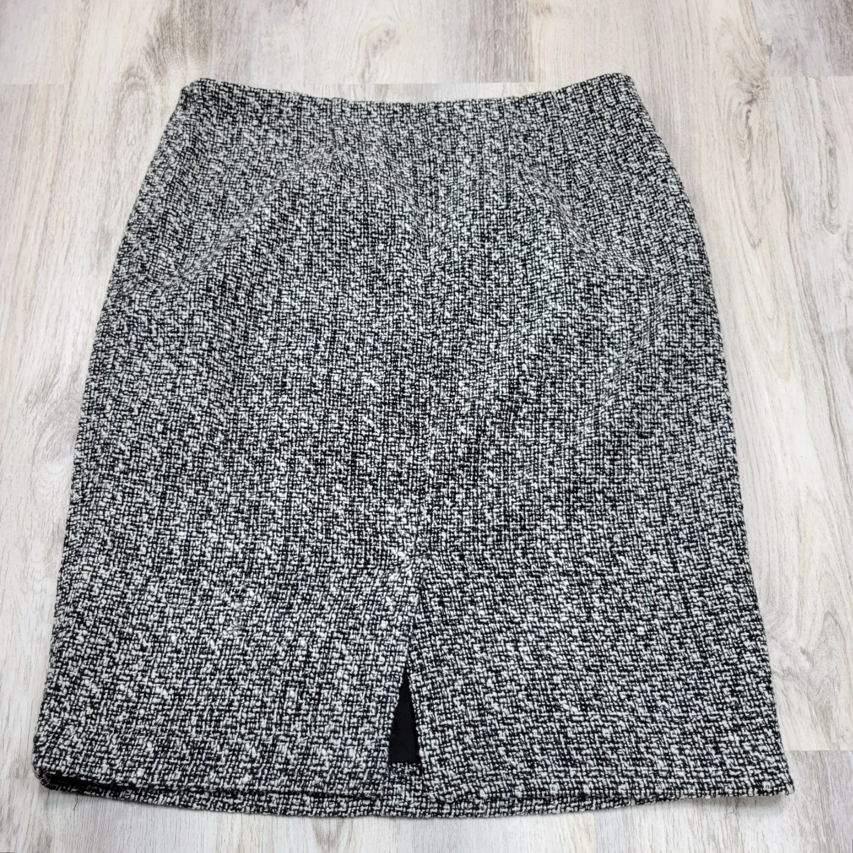Vintage Chico's Gray Tweed Skirt Straight Pencil Back Slit Lined Formal Business Sz 1 Womens Size 25" / US 0 / IT 36 - 4 Thumbnail