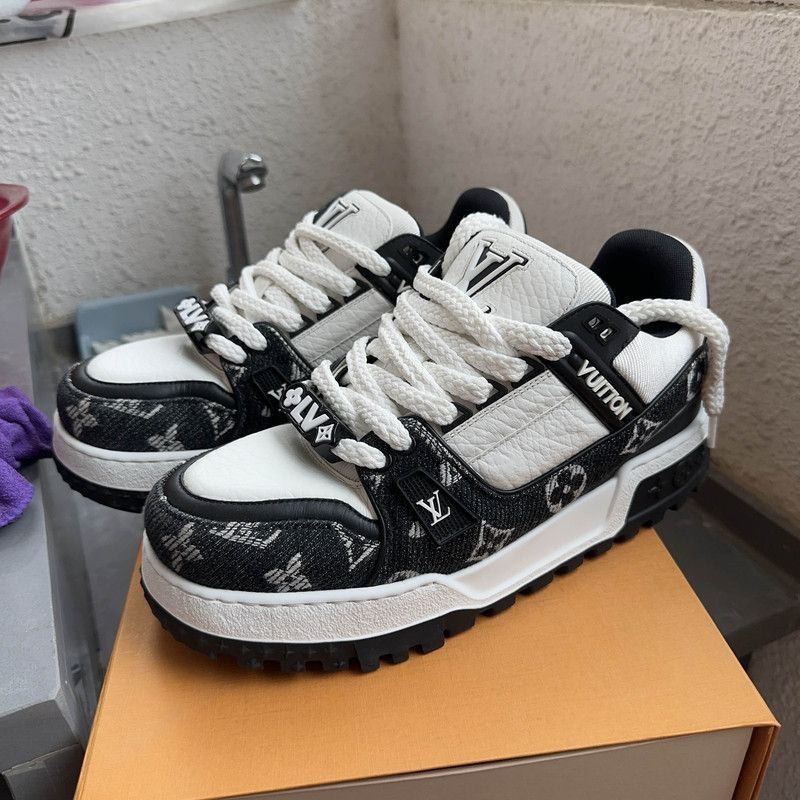 Louis Vuitton Louis Vuitton Trainer Maxi Black and White Sneakers -2508 Size US 8 / EU 41 - 1 Thumbnail