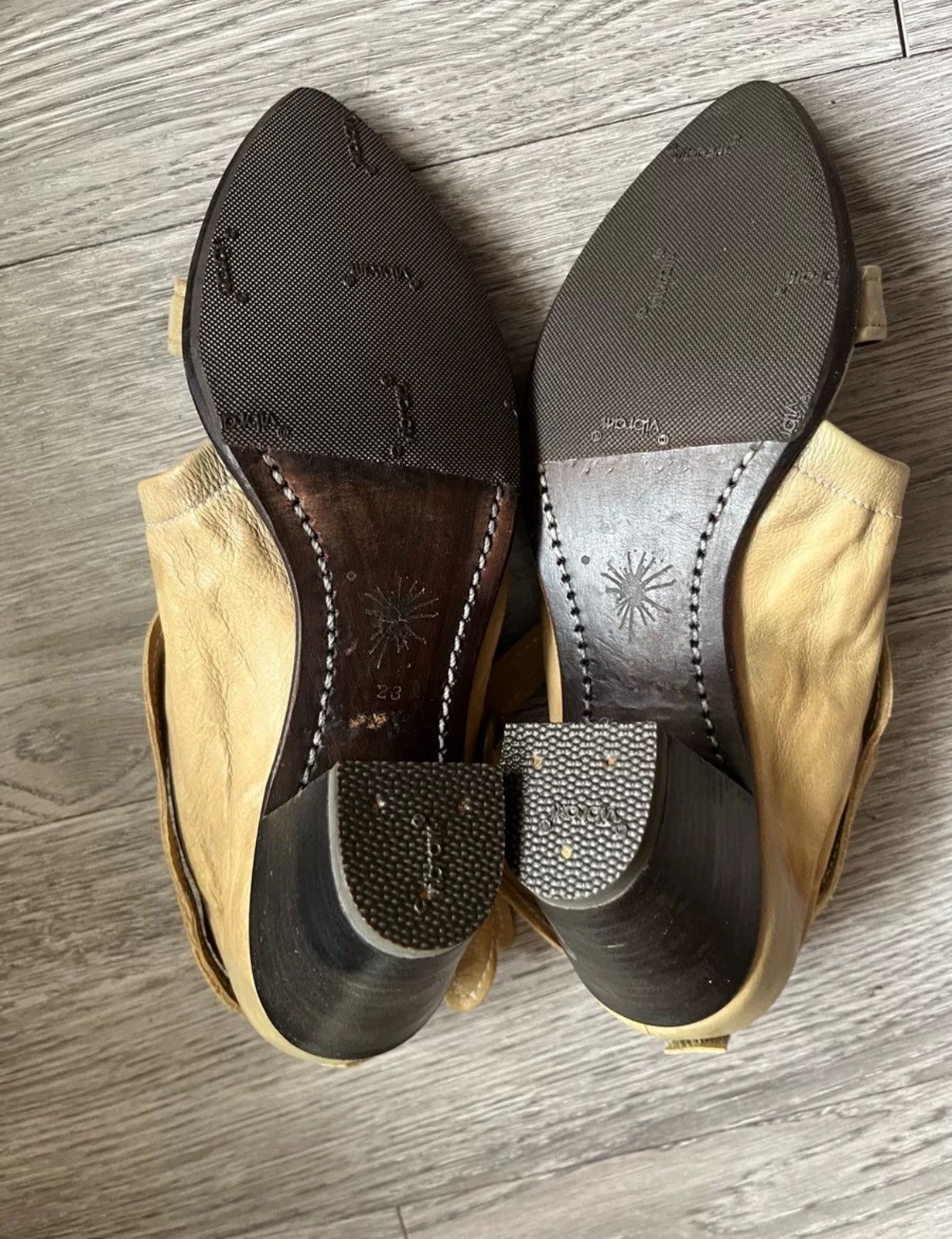 Japanese Brand × Maison MIHARA YASUHIRO mihara yasuhiro distressed leather strap sandals Size US 6 / IT 36 - 6 Thumbnail