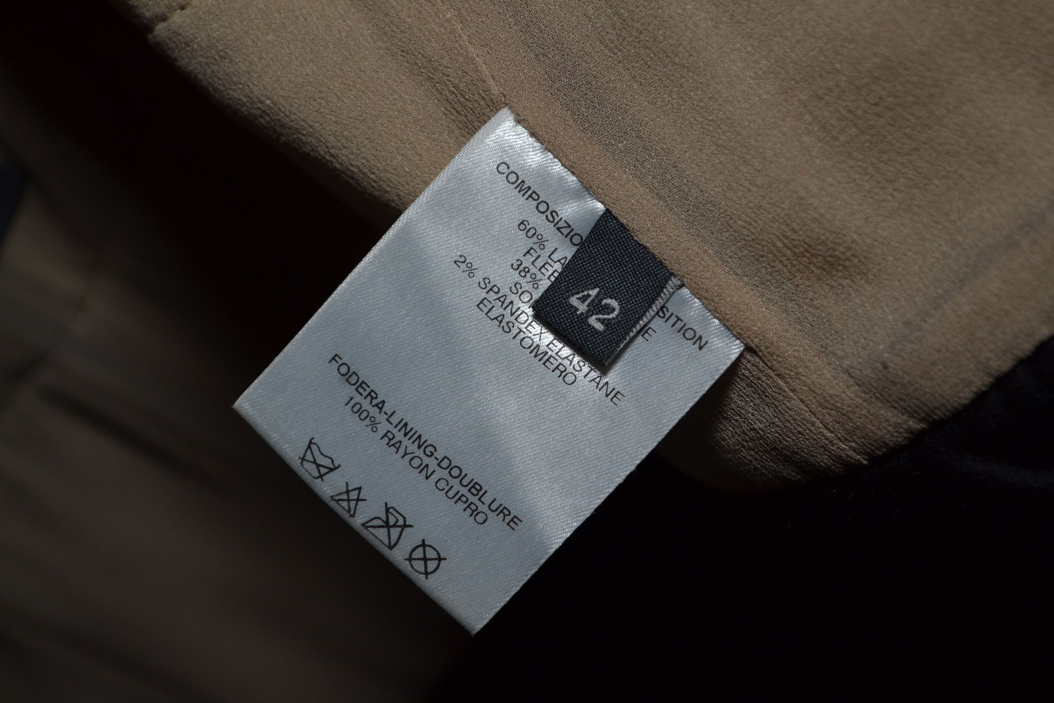 Alexander McQueen Alexander McQueen 2003 Lock Key Transformable Silk Dress 42 Size M / US 6-8 / IT 42-44 - 20 Thumbnail