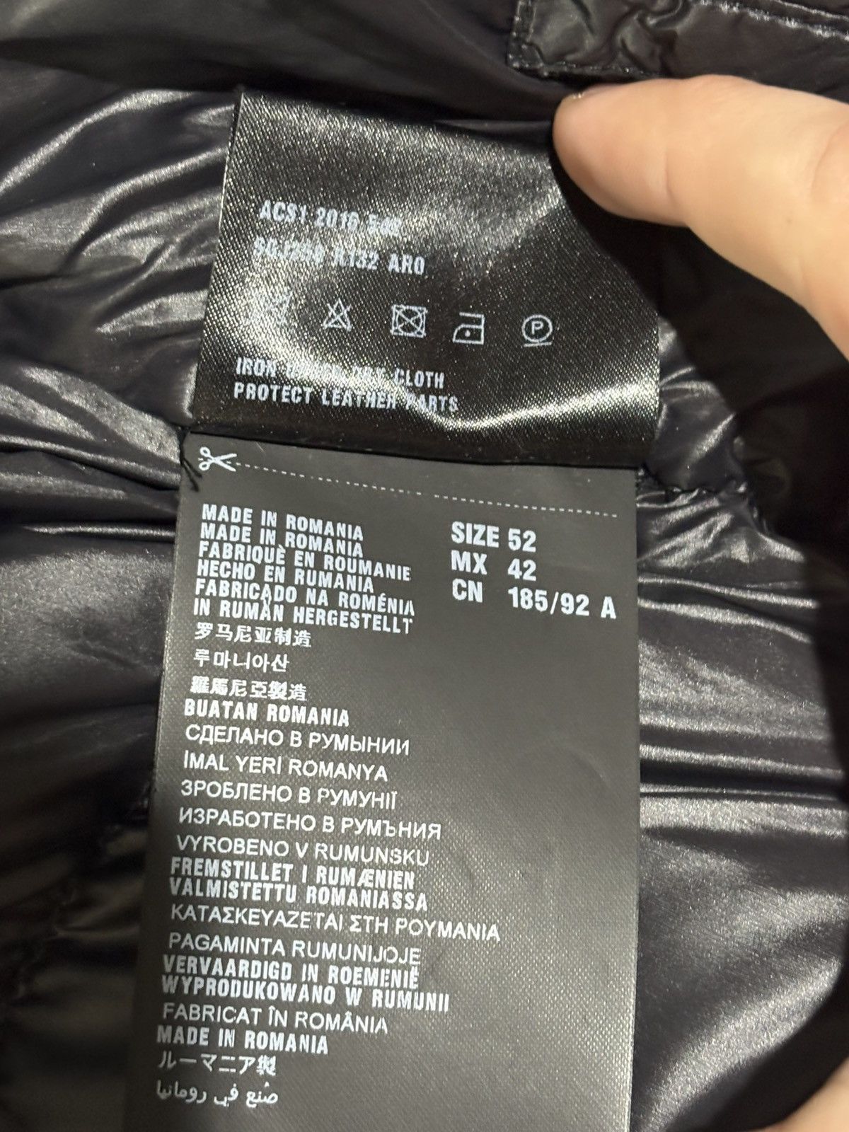 Prada Prada duck down puffer jacket Size US L / EU 52-54 / 3 - 6 Thumbnail
