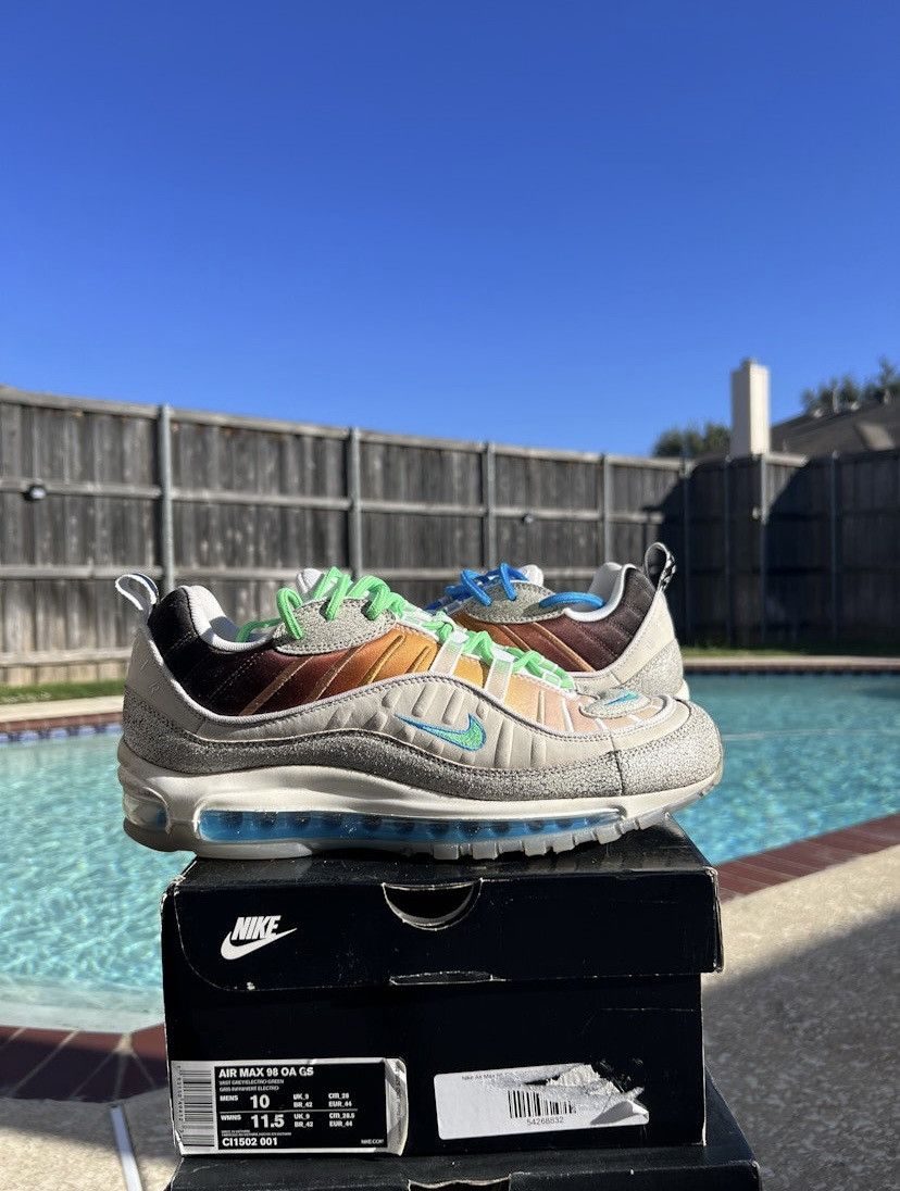 Nike × Vintage Air Max 98 OnAir Nyc Size US 10 / EU 43 - 3 Thumbnail