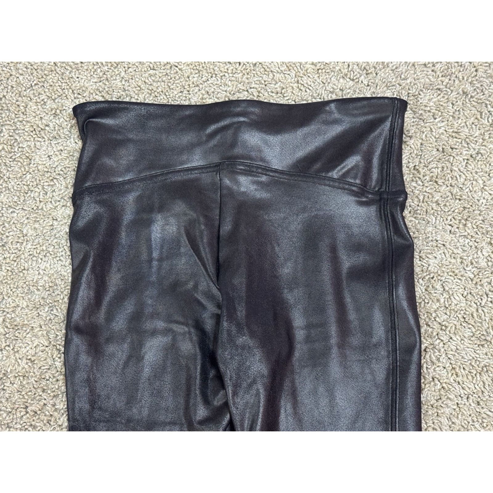 Spanx SPANX Faux Leather Shaping Contouring Sexy Leggings Black XS Size 26" / US 2 / IT 38 - 7 Thumbnail