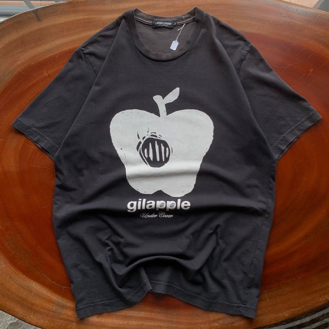 Undercover Undercover Jun Takahashi Gilapple Tee Size US L / EU 52-54 / 3 - 1 Thumbnail