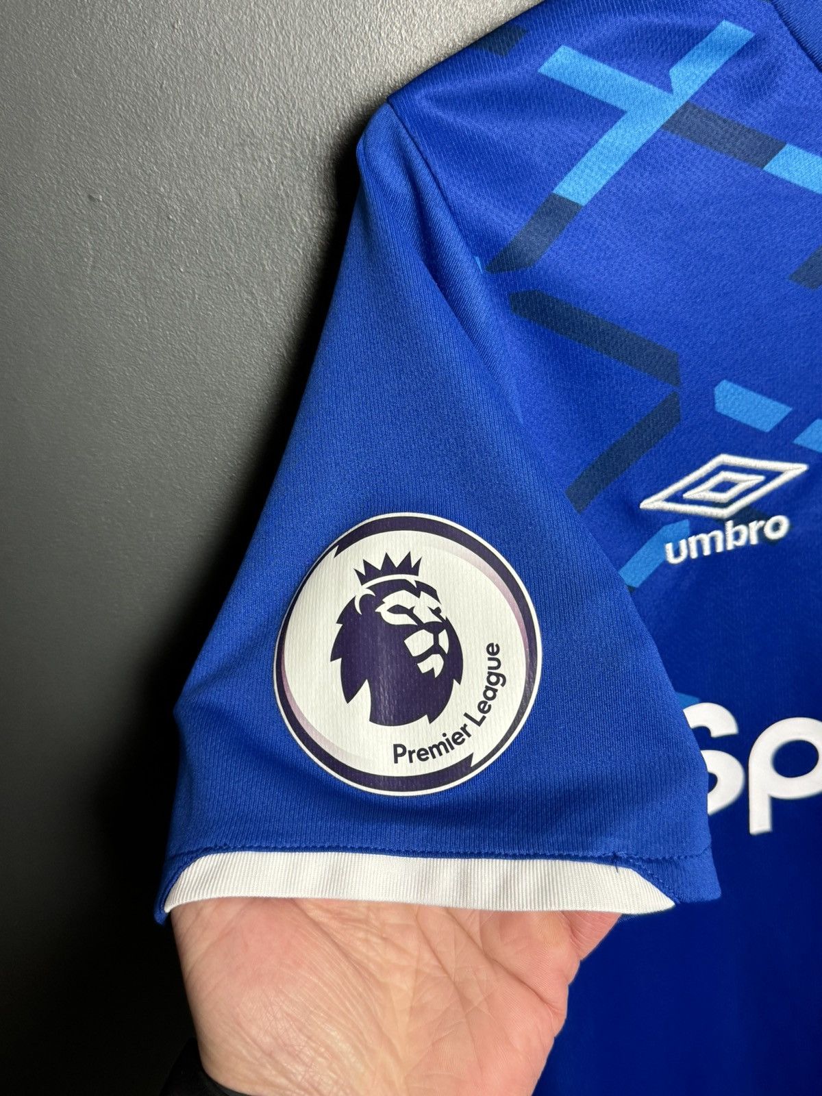 Umbro Everton 19/20 Home Football Jersey Size US S / EU 44-46 / 1 - 4 Thumbnail