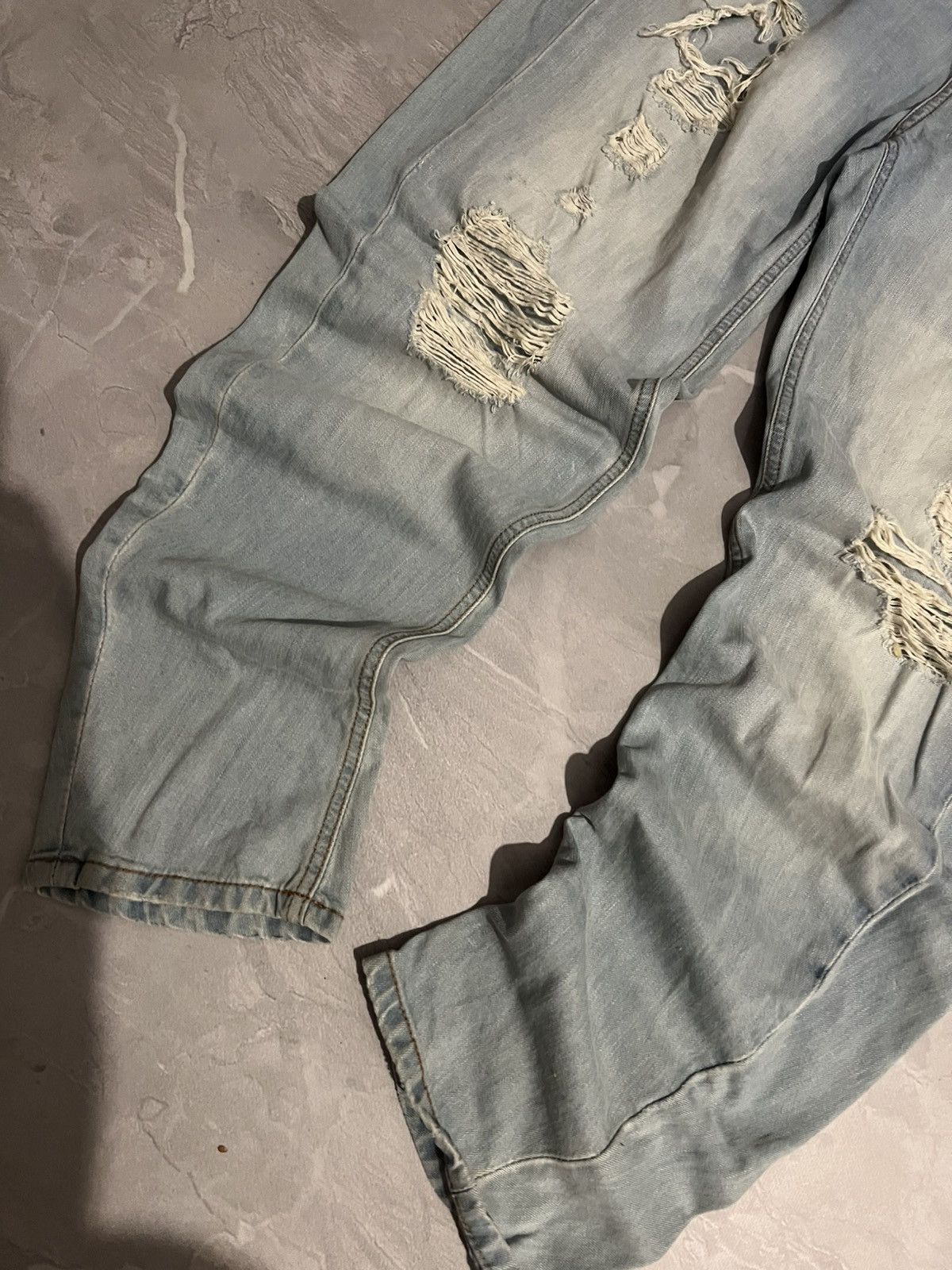 Japanese Brand Heavy Faded Destroyed Denim – Archive Slim Fit Underground Size US 34 / EU 50 - 5 Thumbnail