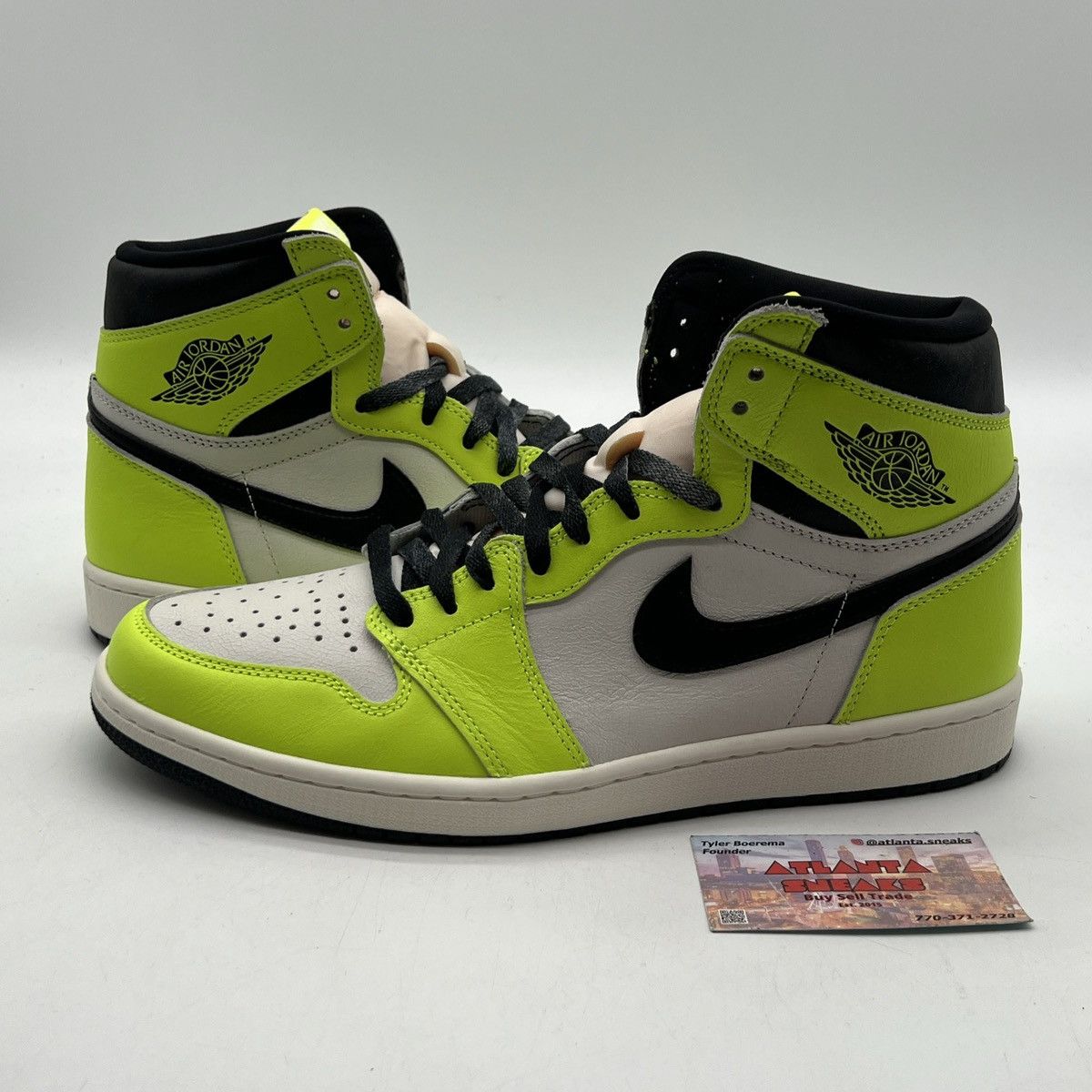 Nike Air Jordan 1 High Visionaire Size US 12 / EU 45 - 1 Thumbnail