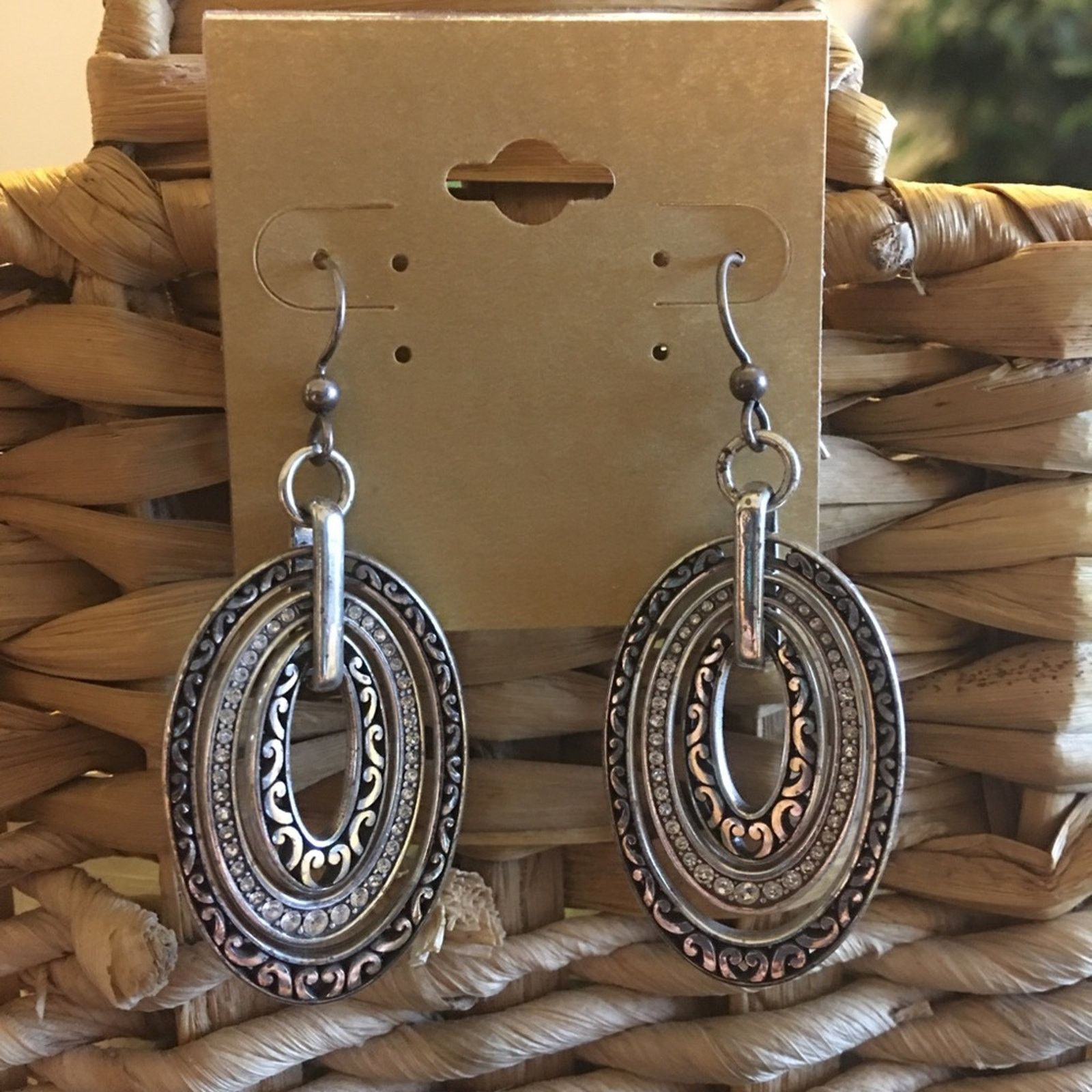 Vintage Vintage silver graduated scroll disc earrings Size ONE SIZE - 1 Thumbnail