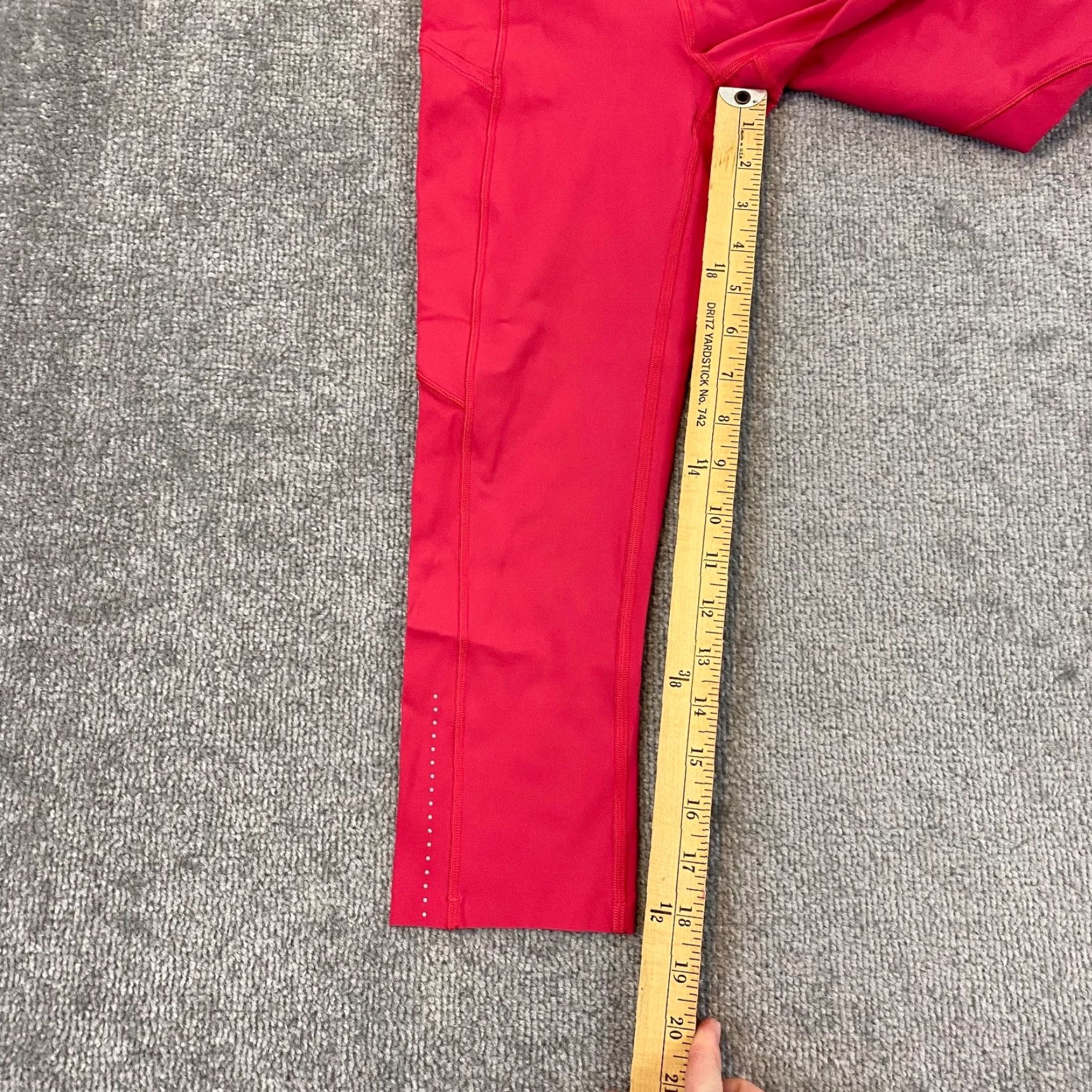 Lululemon Fast Free Crop II Nulux Leggings Womens 4 Hot Pink 19 Capri W6AKHS Apparel Type: Leggings, Pink, Size 4, Capri, Sweatpants?