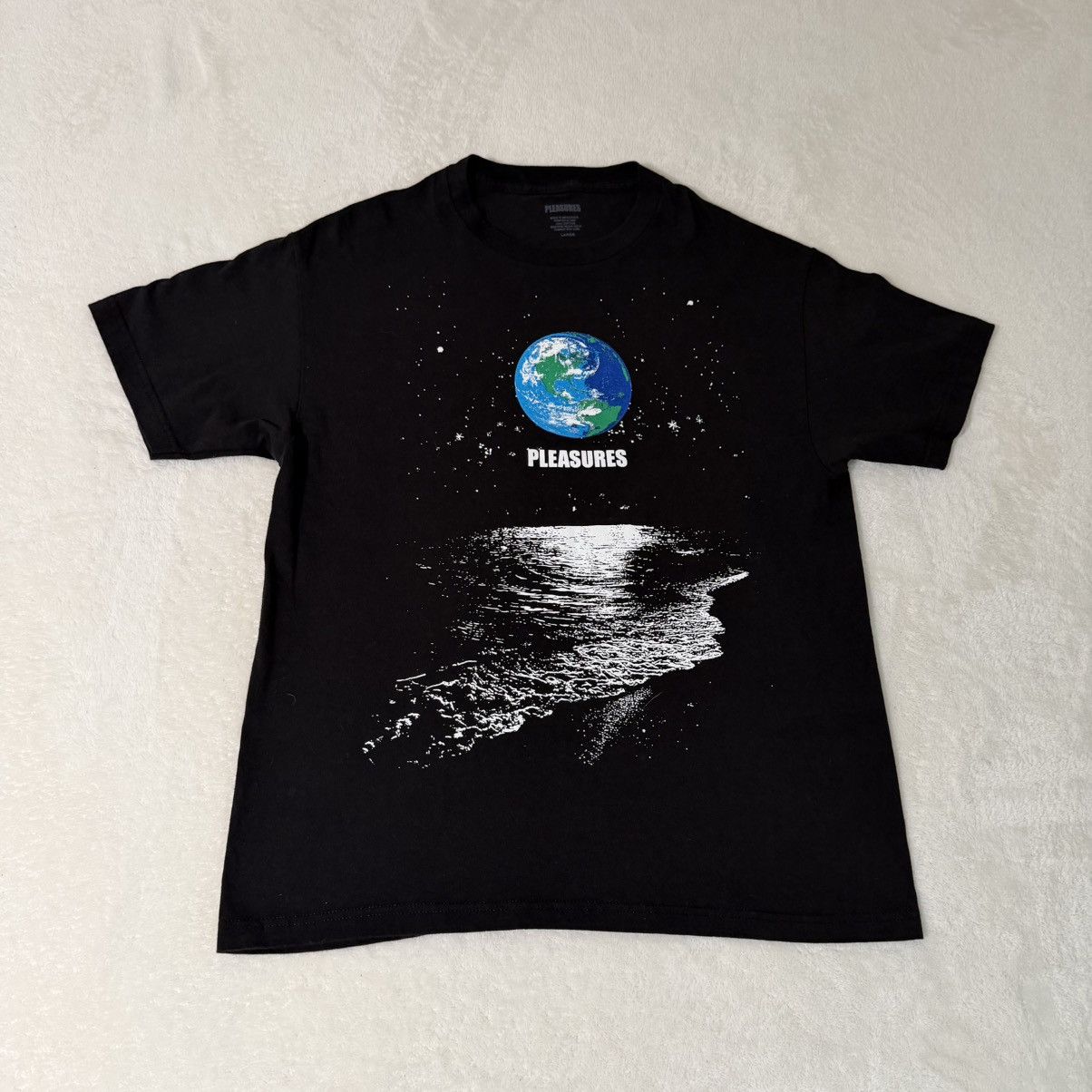 Pleasures Pleasures Rent Earth T-Shirt Size US L / EU 52-54 / 3 - 1 Thumbnail
