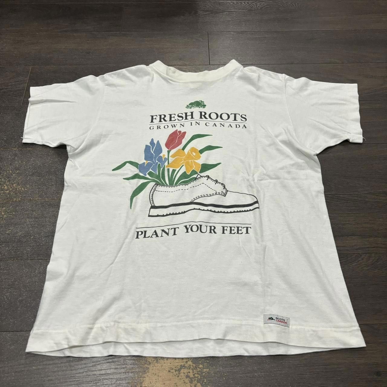 Roots Vintage Fresh Roots Grow in Canada Plant your Feet T Shirt Size US M / EU 48-50 / 2 - 3 Thumbnail