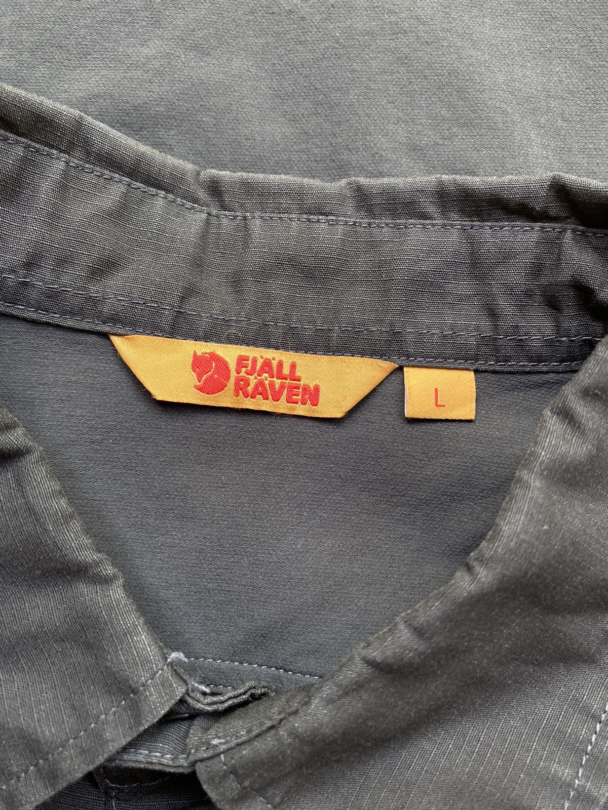 Fjallraven Fjall Raven Men G-1000 Dark Gray Long Sleeve Shirt Size US L / EU 52-54 / 3 - 13 Thumbnail