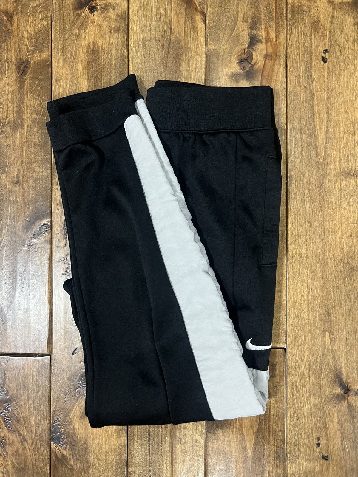 Nike Vintage Nike elite therma fit jogger sweatpants Size US 30 / EU 46 - 6 Thumbnail