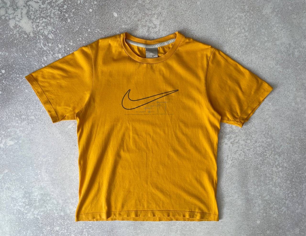 Nike × Vintage Vintage 90s Nike T-shirt Big Central Swoosh Logo Y2K Rare Size US L / EU 52-54 / 3 - 1 Thumbnail