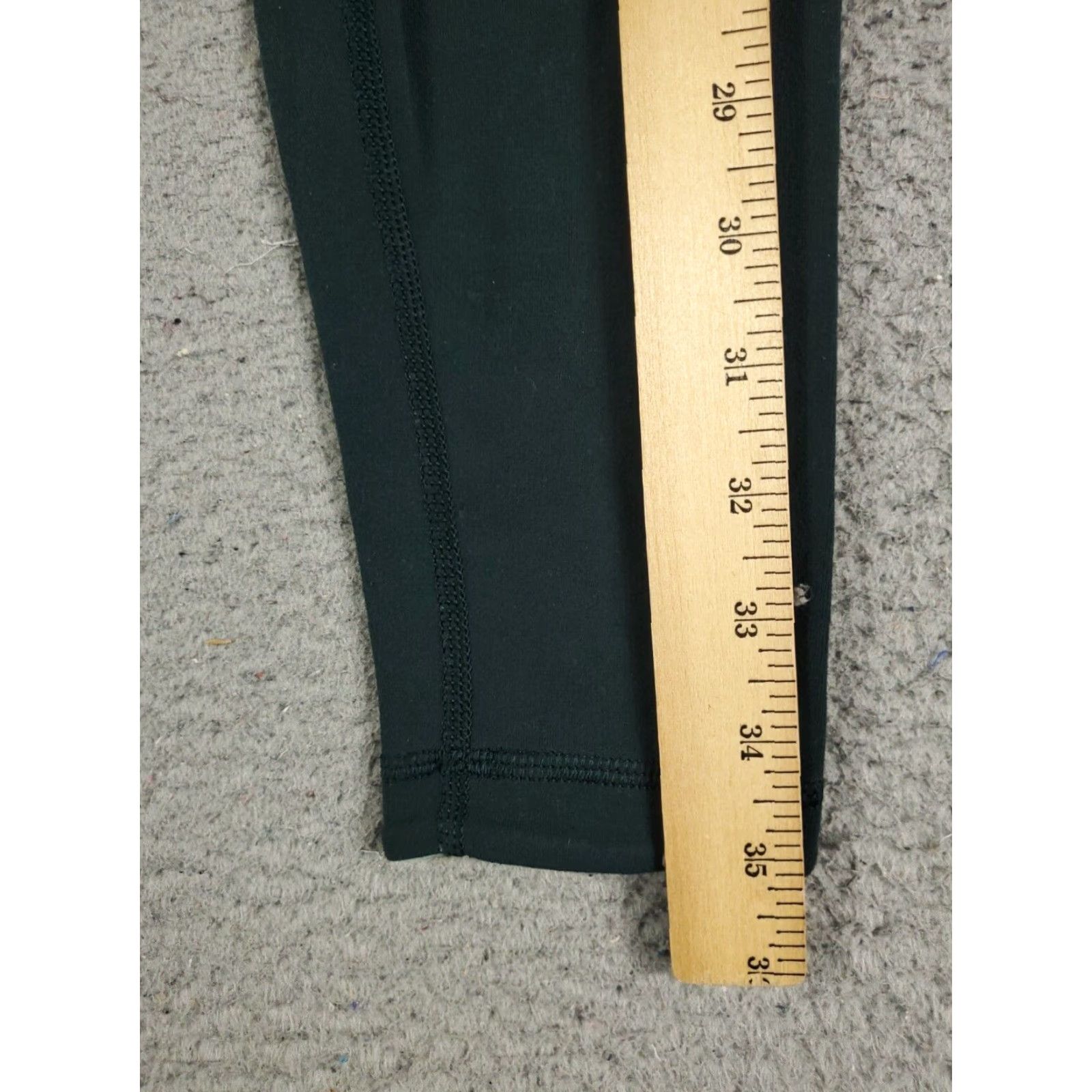 Lululemon Lululemon Pants Womens 8 Green Wunder Under Stretch Leggings Regular Slim Pockets Activewear Leggings Womens Size 30" / US 8 / IT 44 - 4 Thumbnail