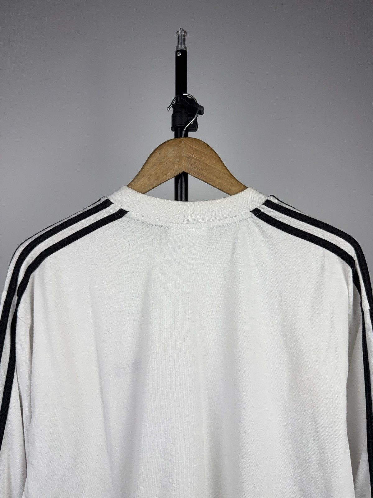 Adidas Vintage Retro 90s Adidas Originals 3-Stripes Long Sleeve Tee Size US L / EU 52-54 / 3 - 11 Thumbnail