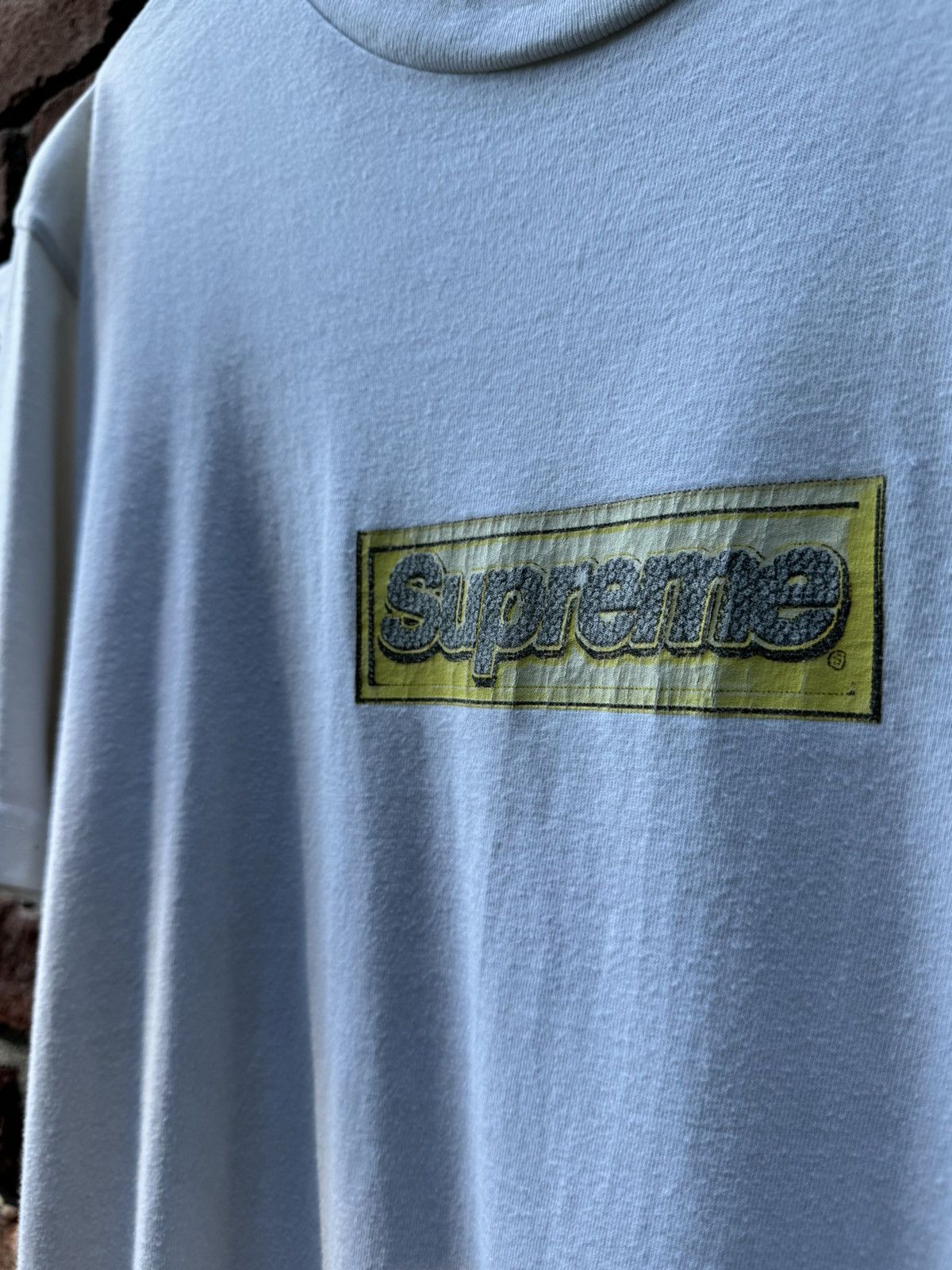 Supreme Supreme Bling Box Logo white FINAL PRICE DROP!! Size US L / EU 52-54 / 3 - 4 Thumbnail
