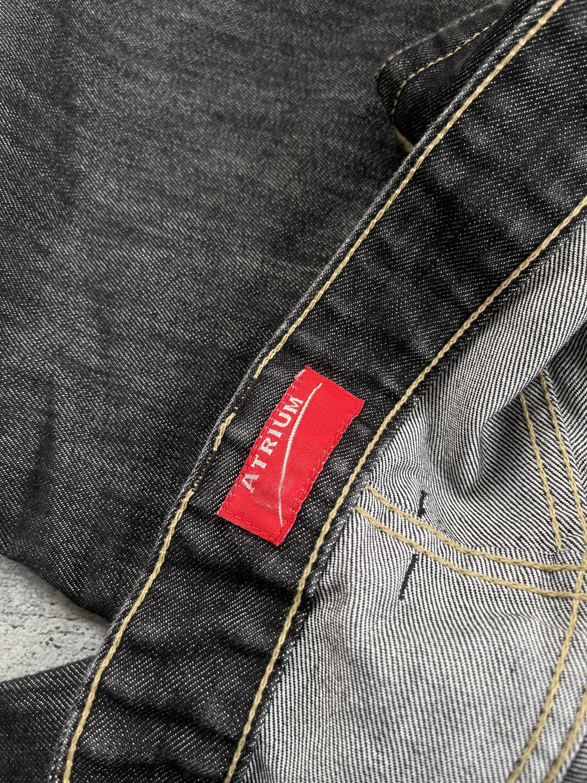 Japanese Brand × Vintage Atrium vintage denim, avant-garde style baggy model Size US 36 / EU 52 - 8 Thumbnail